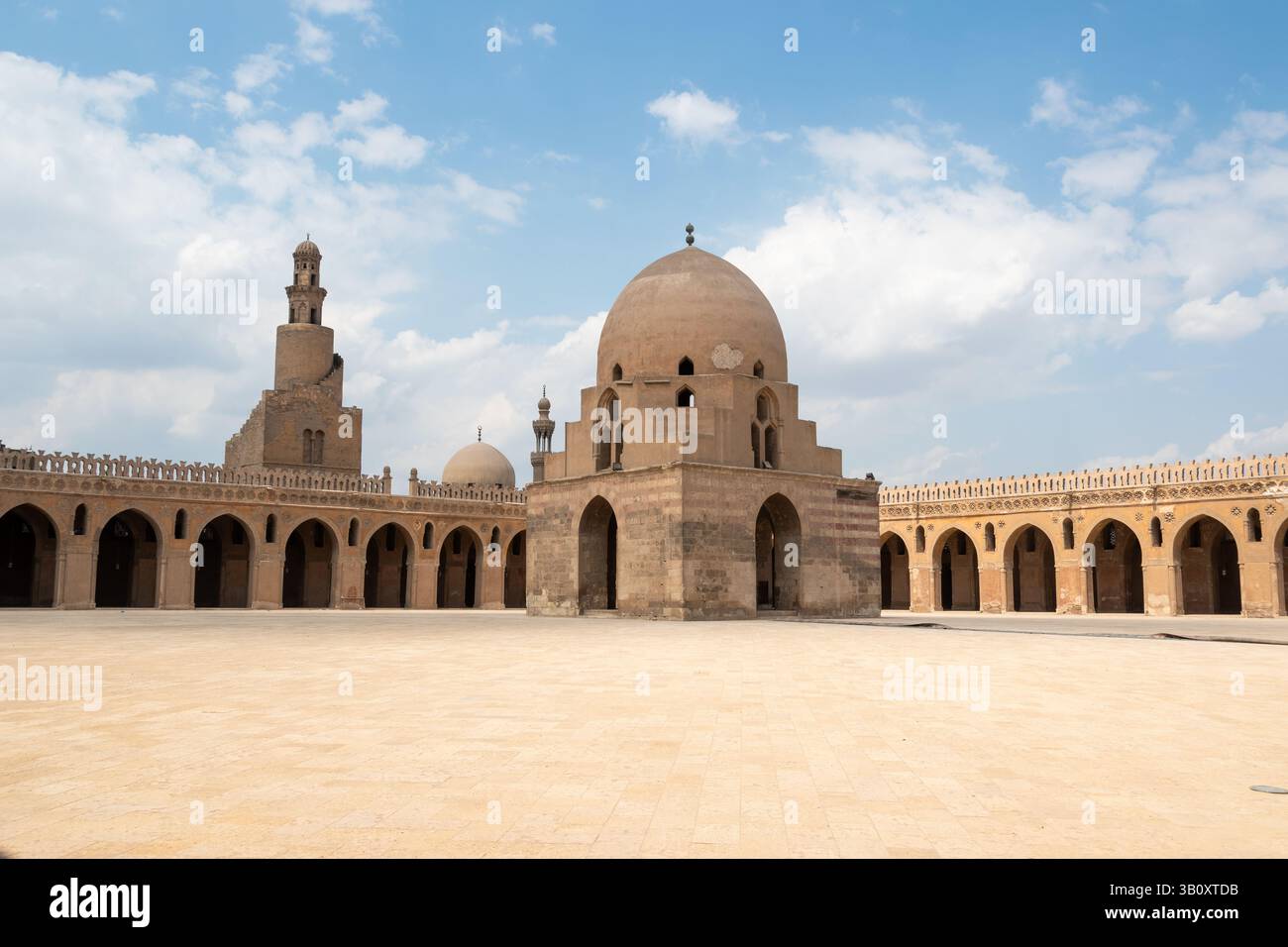 Ibn Tulun moschea, Il Cairo, Egitto Foto Stock