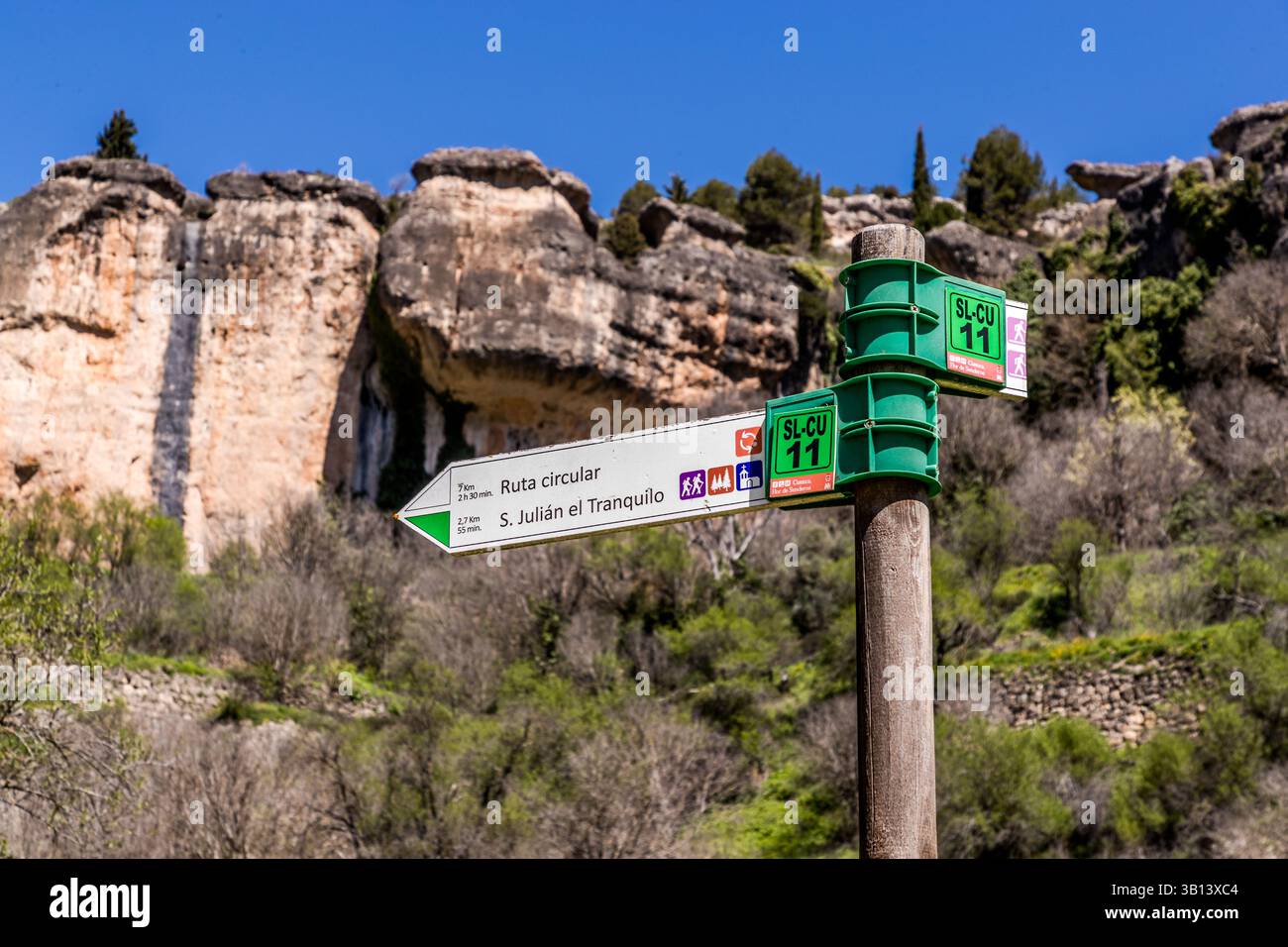Segui le indicazioni per il percorso circolare per S. Julián el Tranquilo. Camino de San Isidro, Cuenca, Castiglia-la Mancha, Spagna Foto Stock