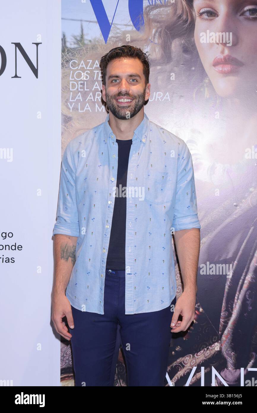 24 aprile 2025, città del Messico, Ciudad de Mexico, Messico: Giuseppe gamba posa per le foto durante la cerimonia di apertura di Espacio Vogue México al Four Seasons Hotel. Il 24 aprile 2025 a città del Messico, Messico. (Immagine di credito: © Yamak Perea/eyepix via ZUMA Press Wire) SOLO PER USO EDITORIALE! Non per USO commerciale! Foto Stock 24 aprile 2025, città del Messico, Ciudad de Mexico, Messico: Giuseppe gamba posa per le foto durante la cerimonia di apertura di Espacio Vogue México al Four Seasons Hotel. Il 24 aprile 2025 a città del Messico, Messico. (Immagine di credito: © Yamak Perea/eyepix via ZUMA Press Wire) SOLO PER USO EDITORIALE! Non per USO commerciale! Foto Stock