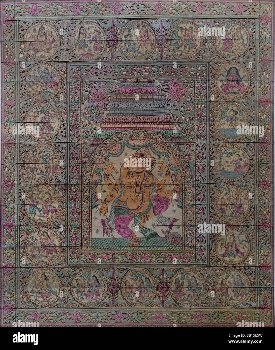 Ganesha danzante. La pattachitra di foglie di palma, in lingua Odia, nota come Tala Pattachitra, è una forma d'arte tradizionale che ha origine dall'Orissa. Craf Foto Stock