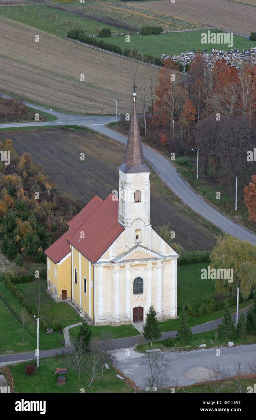 Chiesa parrocchiale della Visitazione della Beata Vergine Maria a Stari Farkasic, Croazia Foto Stock