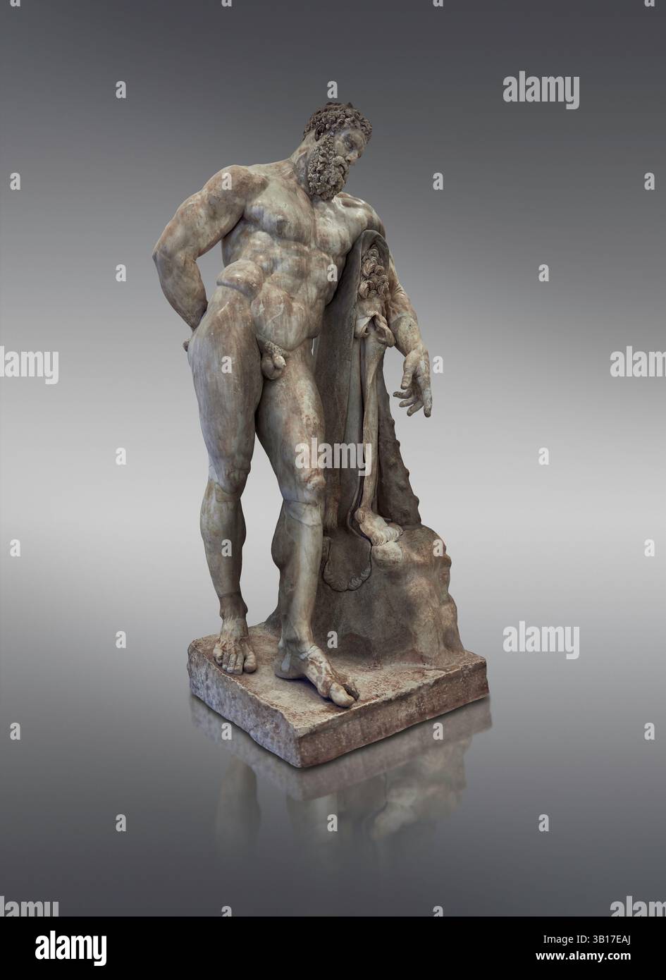 Statua romana di Ercole in piedi dalle Terme di Caracalla, Roma. Copia romana della fine del II secolo d.C. copiata da un tratto del IV secolo a.C. bronzo stat Foto Stock