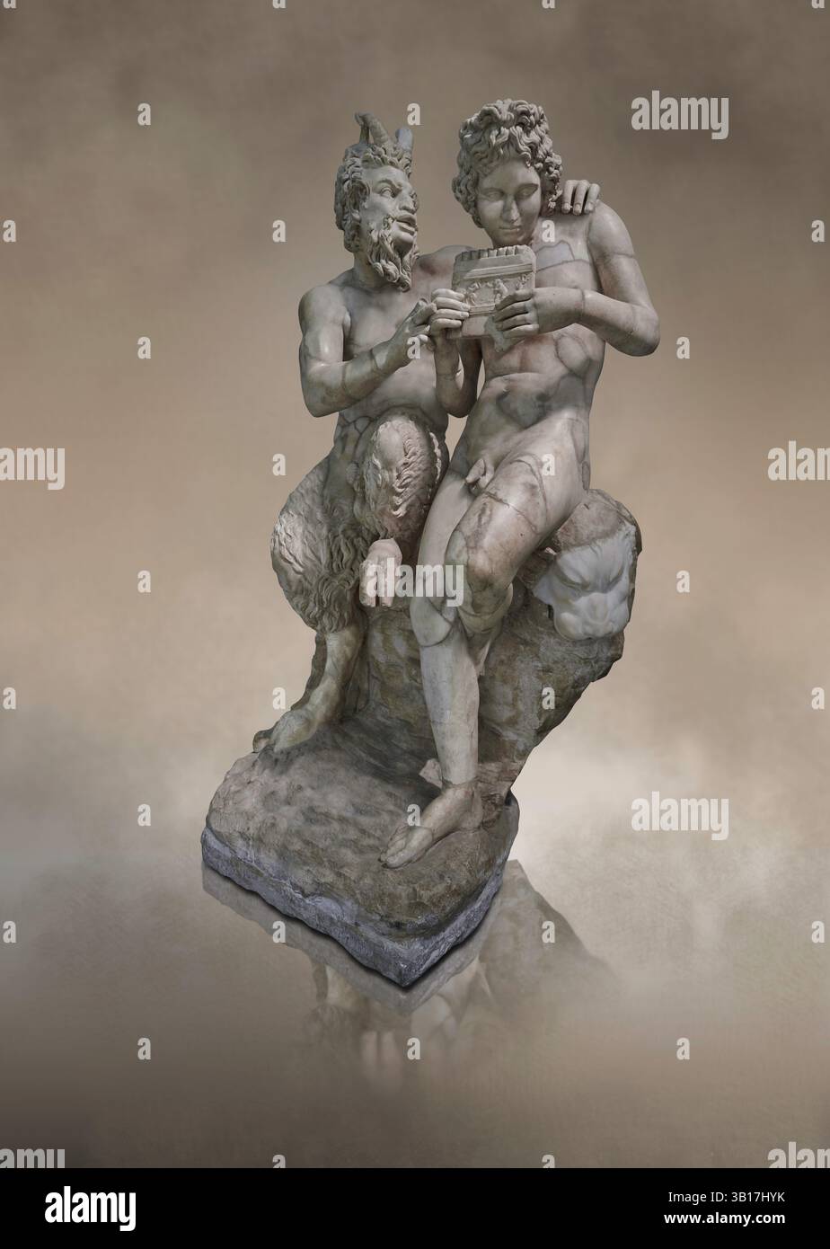Scultura romana in marmo di Pan che insegna a Dafni a suonare le pipe, una copia romana del II secolo d.C. di un'attrazione originale geek ellenistica della fine del II secolo a.C. Foto Stock