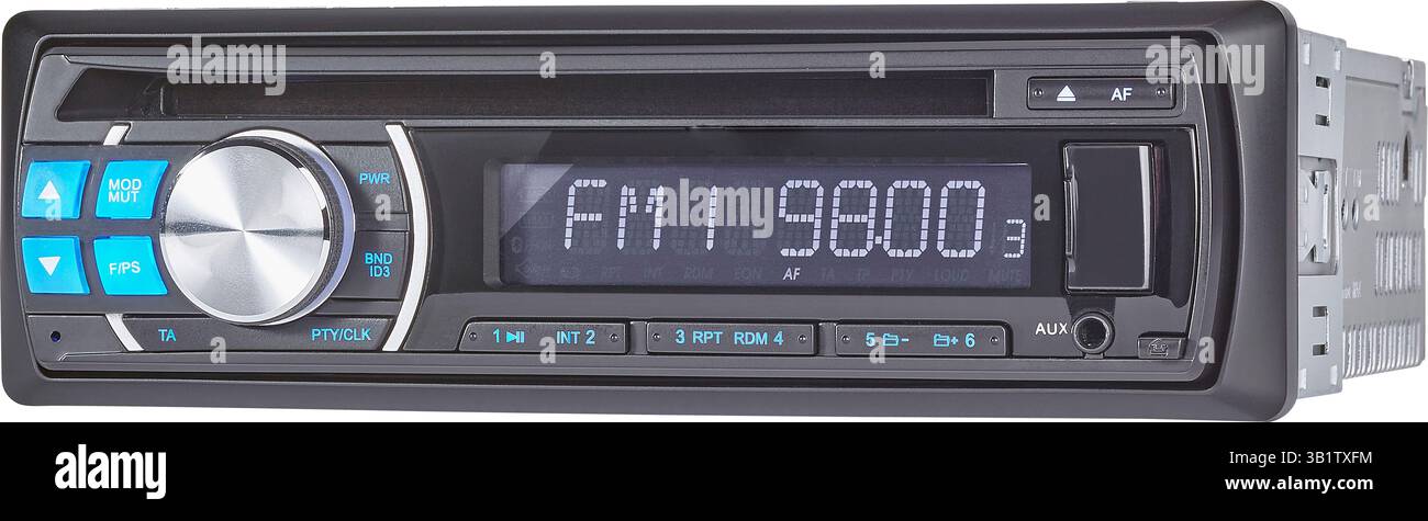 Immagine del prodotto di autoradio e lettore CD audio isolato su sfondo bianco Foto Stock