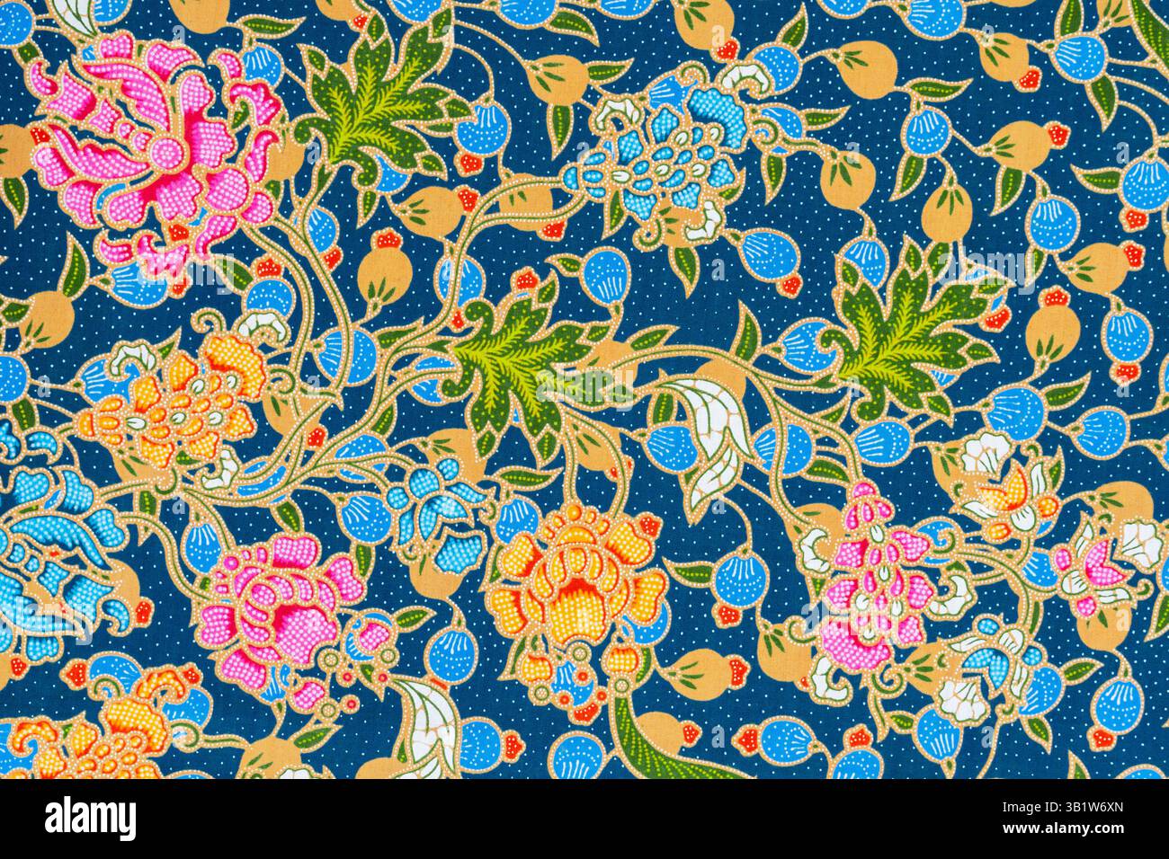 Batik con motivi floreali e foglie. Gli schemi del Batik tradizionale. Foto Stock