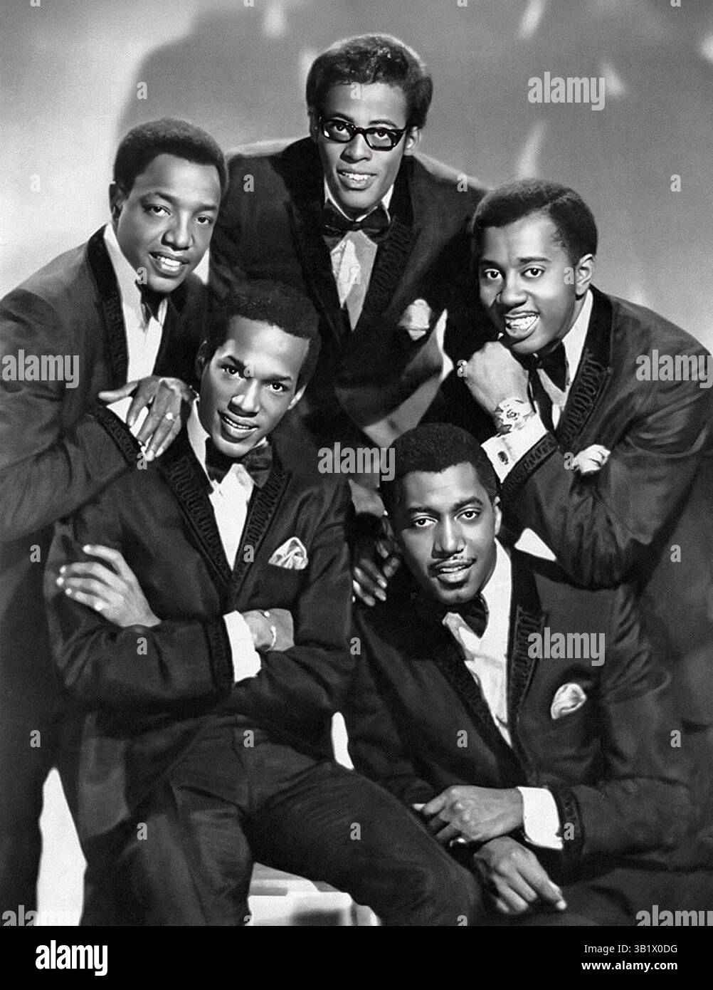Le Temptazioni. Ritratto della formazione del gruppo vocale americano "Classic Five", The Temptations. In senso orario dall'alto a sinistra: David Ruffin, Melvin Franklin, Otis Williams, Eddie Kendricks e Paul Williams. Foto pubblicitaria, 1967 Foto Stock