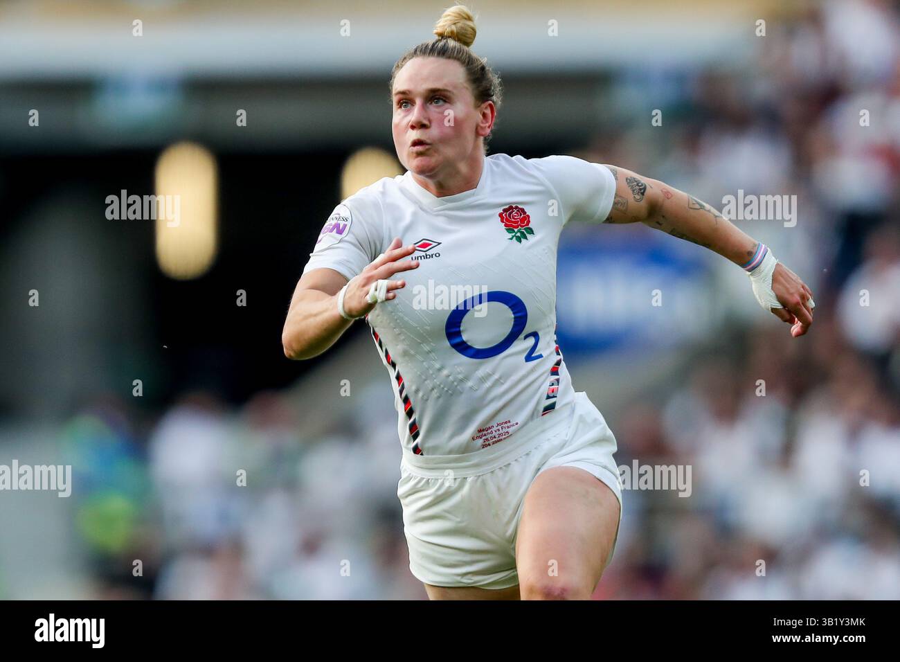 Rosie Galligan of England donne in azione durante il Guinness Women's Six Nations Match 2025 Inghilterra vs Francia all'Allianz Stadium, Twickenham, Regno Unito, 26 aprile 2025 (foto di Izzy Poles/News Images) Foto Stock