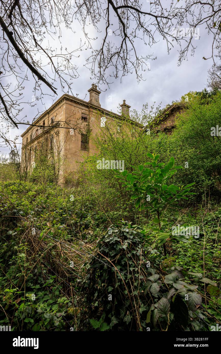 Le rovine di Piercefield House, St Arvans, Monmouthshire, Galles del Sud Foto Stock