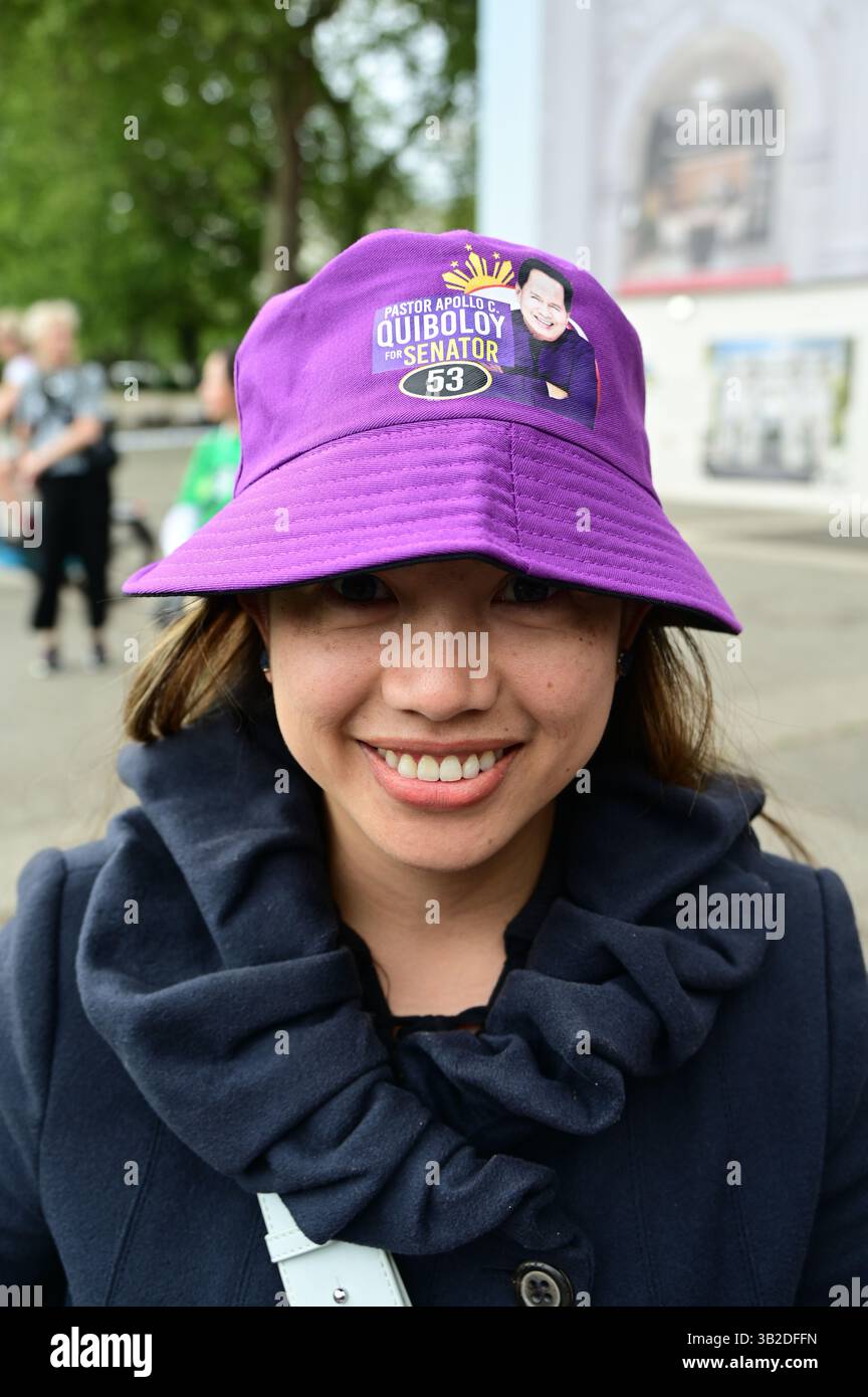 LONDRA, INGHILTERRA - APRILE 27 2025: Bong Go è stato supportato dal PDP Laban UK, e i filippini d'oltremare sono stati invitati a registrarsi online per il rally elettorale delle Filippine del 2025 a Marble Arch, Londra, Inghilterra. (Foto di 李世惠/SEE li/Picture Capital) credito: Vedi li/Picture Capital/Alamy Live News Foto Stock
