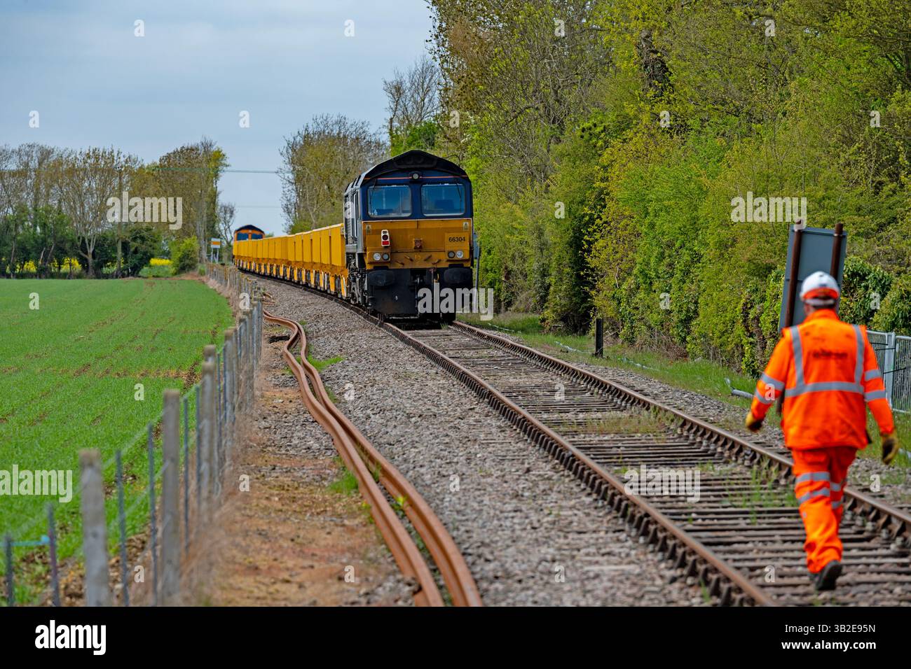 Treno di prova sulla diramazione di Sizewell in preparazione della costruzione della centrale nucleare di Sizewell C. Foto Stock