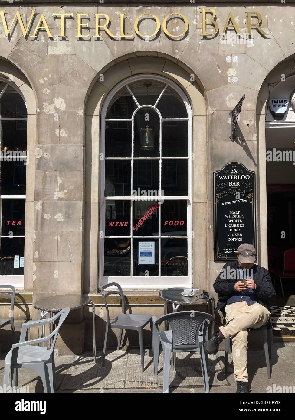 Waterloo Bar, Waterloo Place, Edimburgo, Scozia - Immagine stock catturata con smartphone