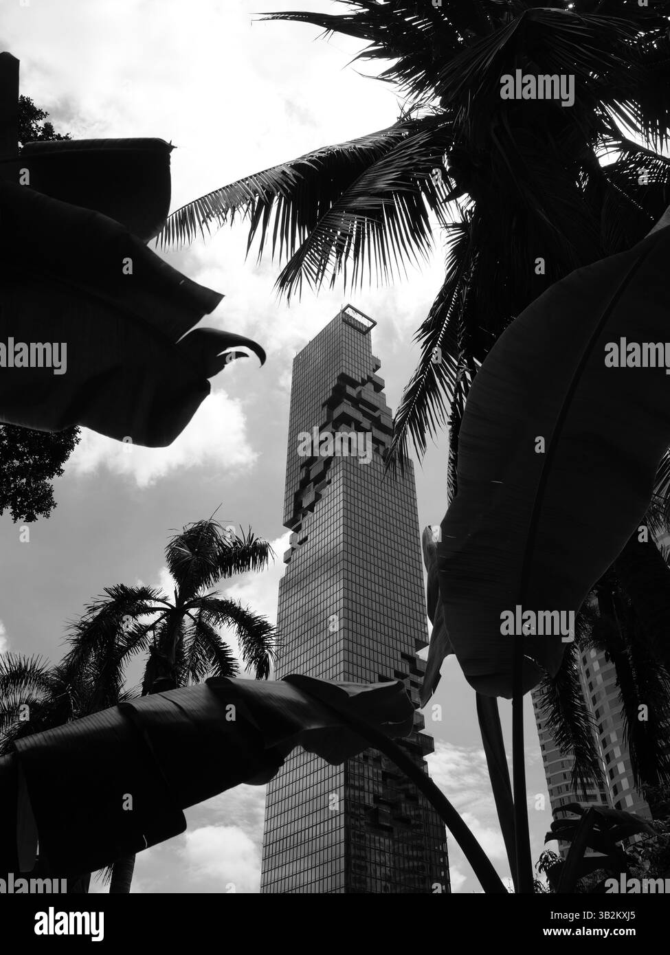 Il famoso grattacielo King Power MahaNakhon a Bangkok, Thailandia - 6 luglio 2024 Foto Stock