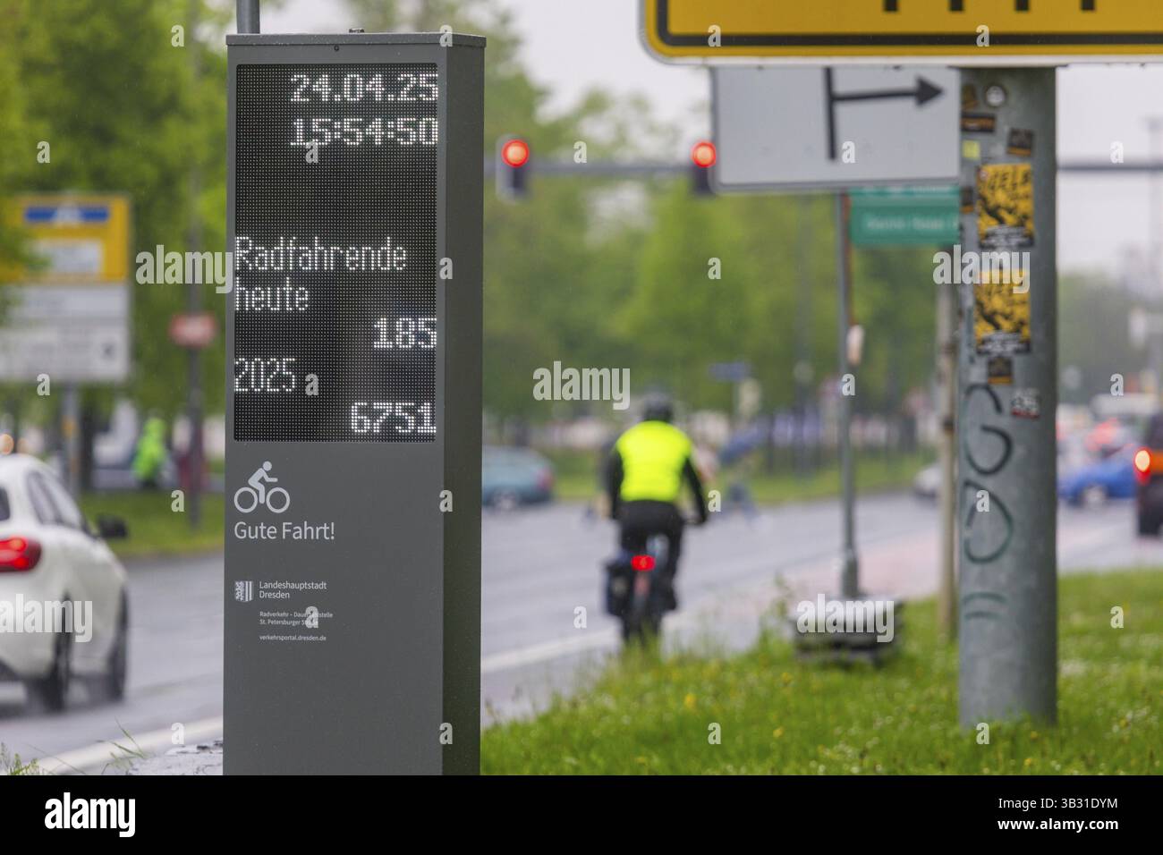 Un banco biciclette è un dispositivo elettronico che registra il numero di biciclette che passano in un determinato luogo entro un determinato periodo di tempo. Viene spesso citato Foto Stock
