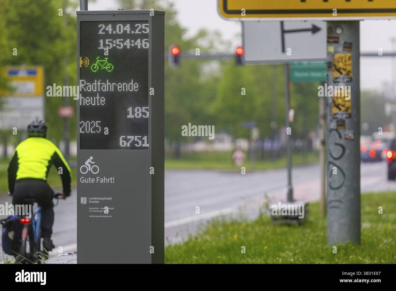 Un banco biciclette è un dispositivo elettronico che registra il numero di biciclette che passano in un determinato luogo entro un determinato periodo di tempo. Viene spesso citato Foto Stock