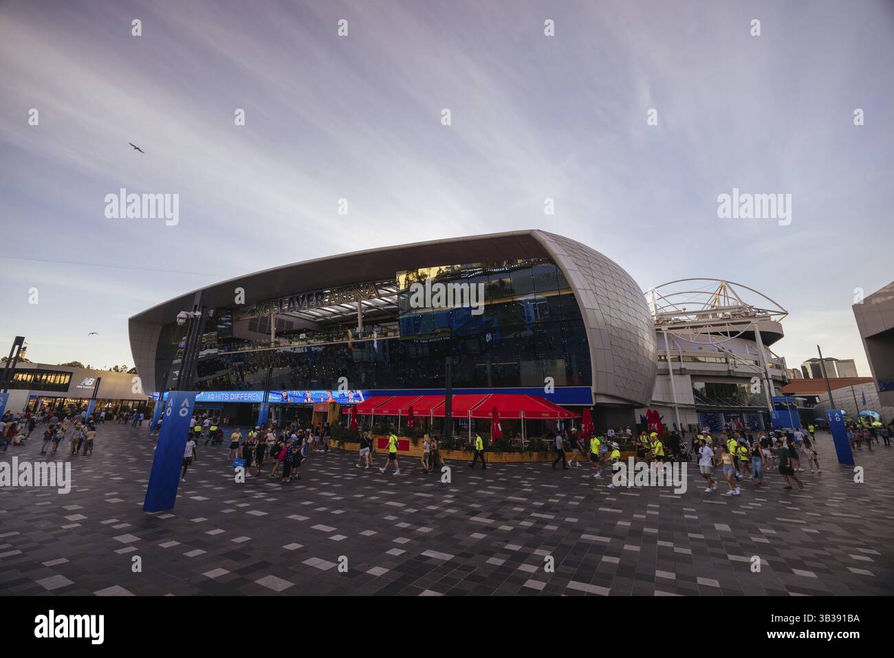 MELBOURNE, AUSTRALIA - 19 GENNAIO: Australian Open Atmosphere l'ottavo giorno degli Australian Open 2025 al Melbourne Park il 19 gennaio 2025 a Melbou Foto Stock