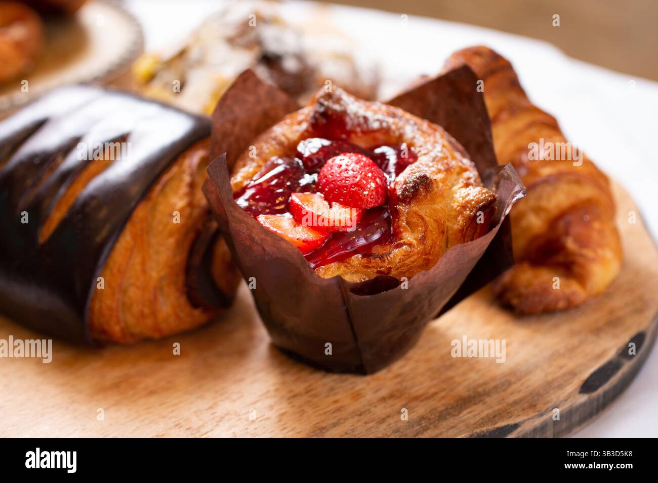 Vista di diversi dolci francesi. Foto Stock