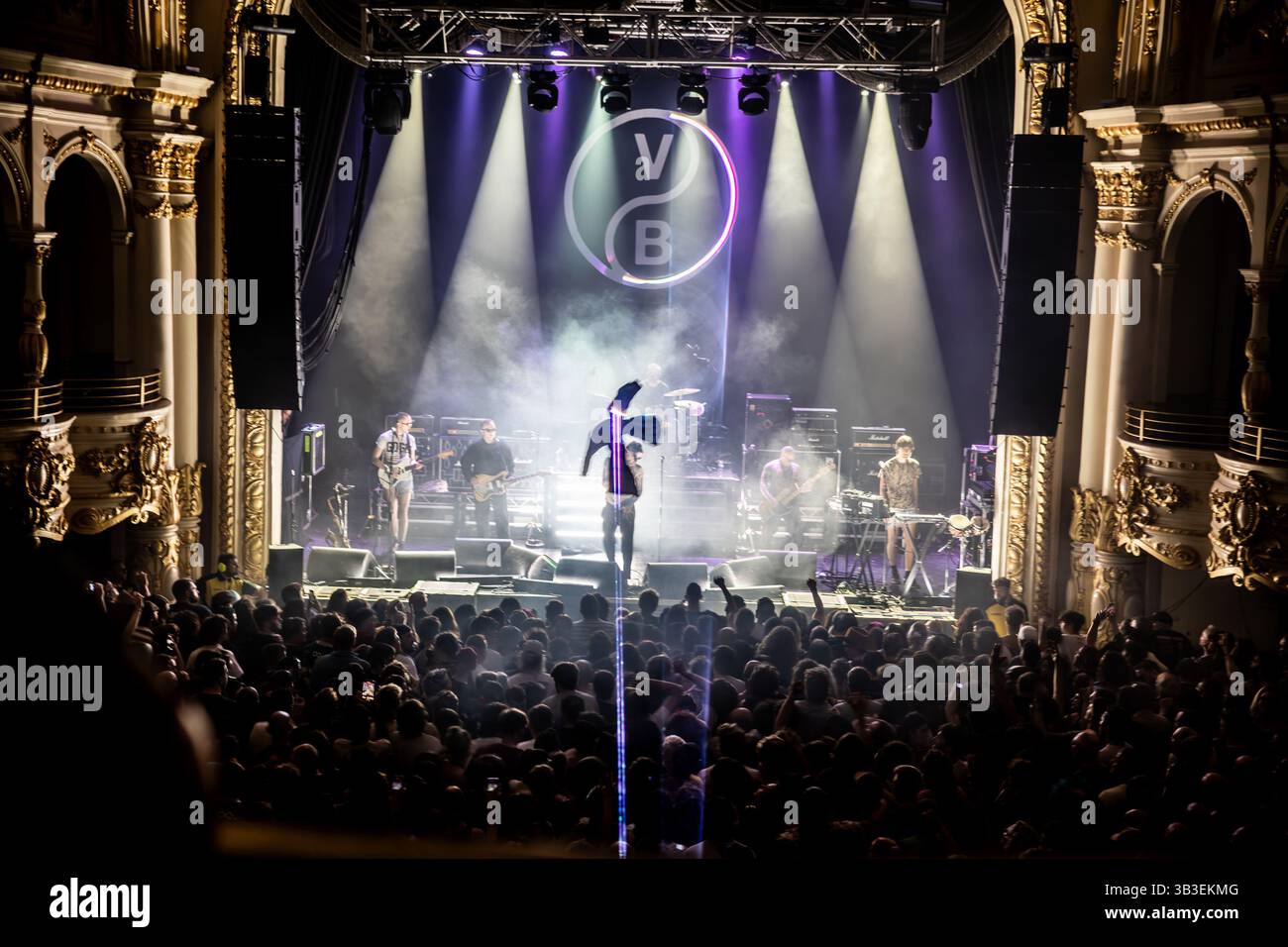 Bournemouth, Regno Unito. 28 aprile 2025. Viagra Boys si esibisce all'O2 Academy Bournemouth 28.04.2025. Crediti: Charlie Raven/Alamy Live News Foto Stock