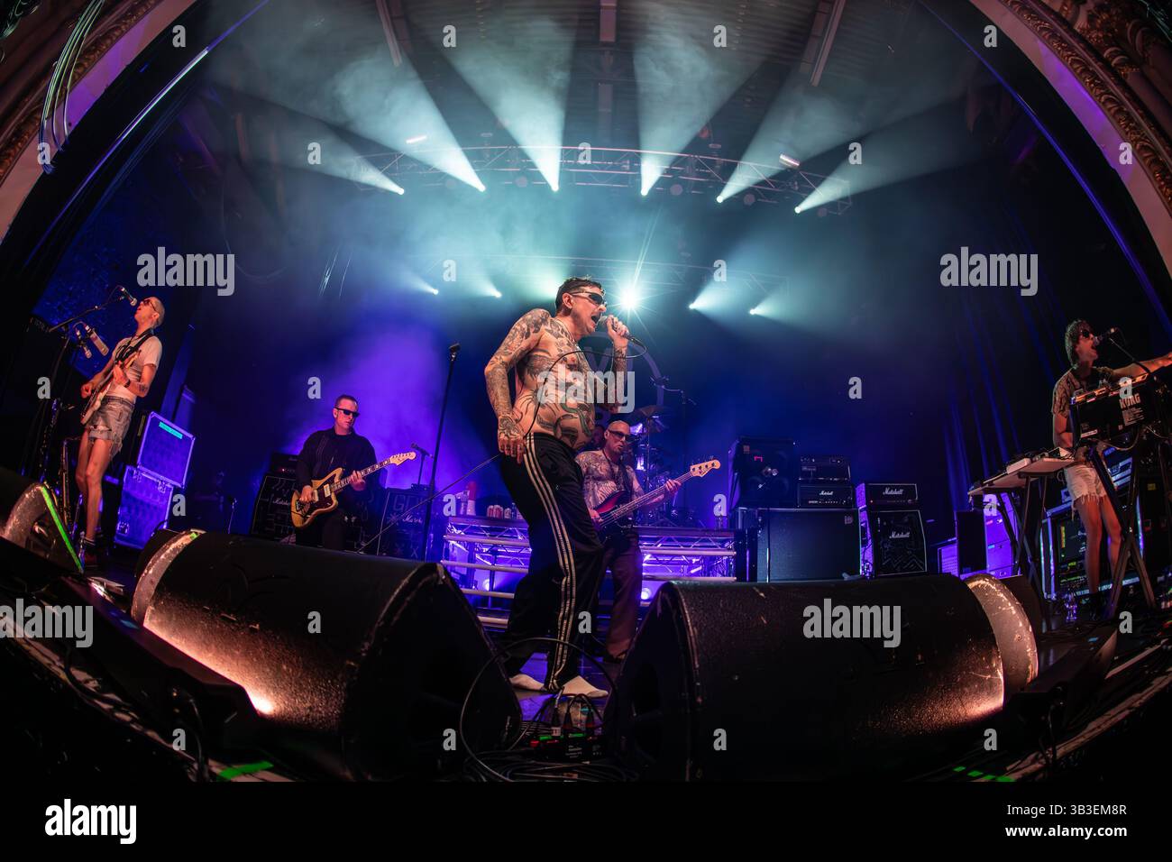 Bournemouth, Regno Unito. 28 aprile 2025. Viagra Boys si esibisce all'O2 Academy Bournemouth 28.04.2025. Crediti: Charlie Raven/Alamy Live News Foto Stock
