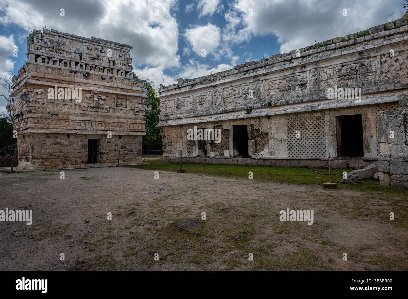 Strutture Las Monjas a Chichen Itza, Messico Foto Stock