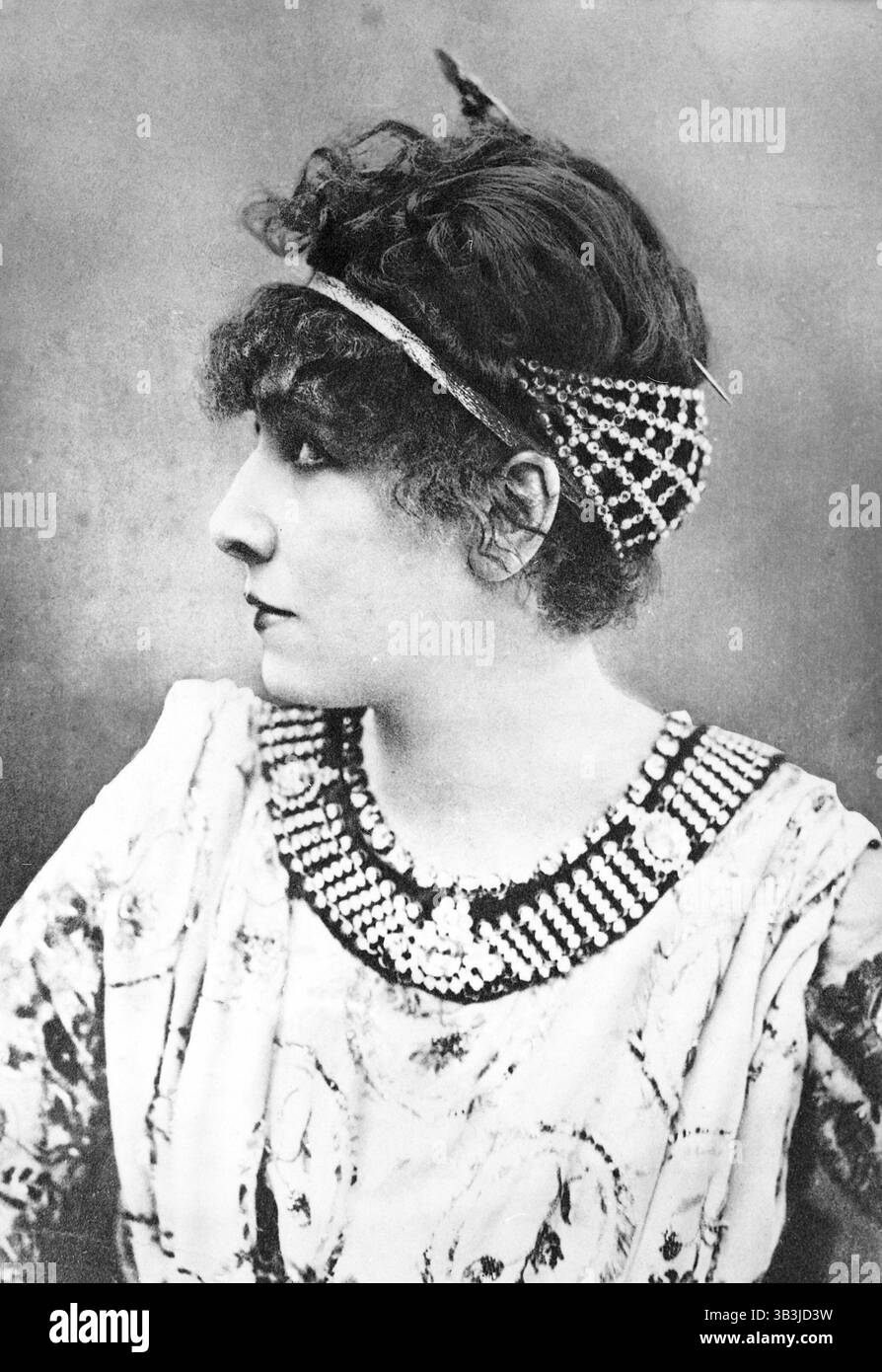Attrice teatrale francese Sarah Bernhardt, anni '1800 Foto Stock