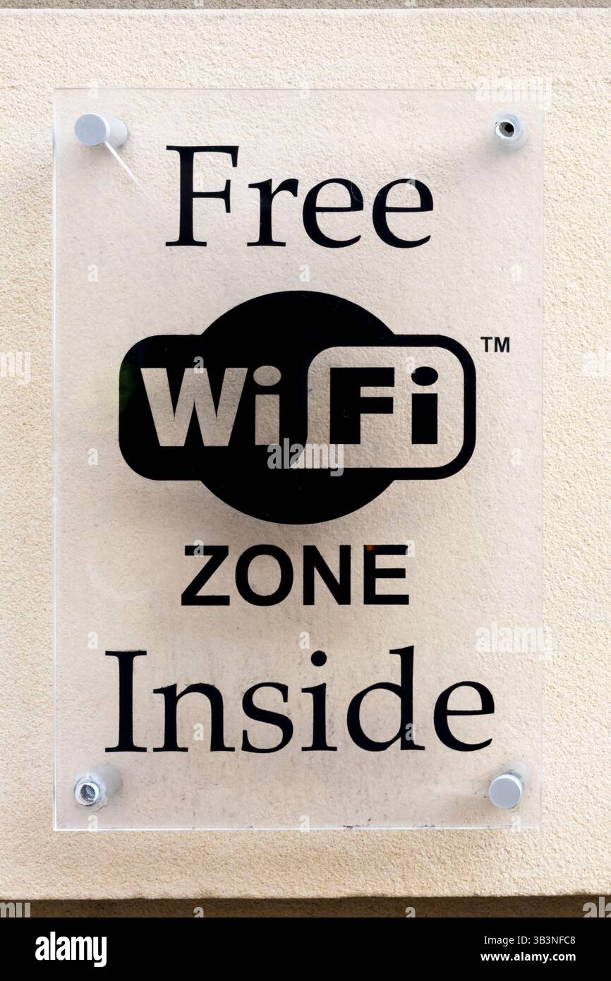 Insegna Free WiFi zone Inside. Foto Stock