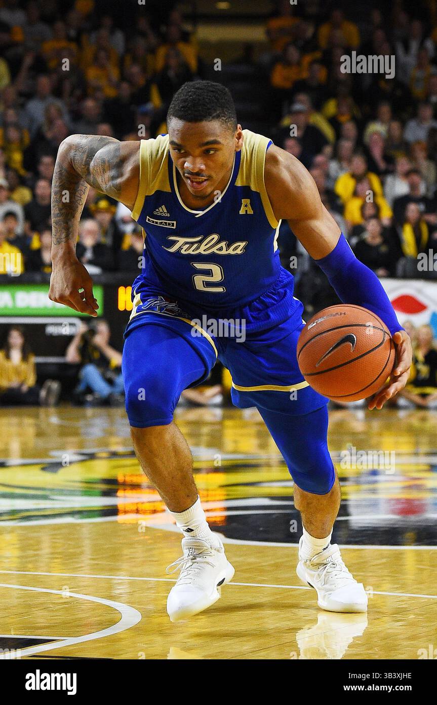 28 gennaio 2018: DaQuan Jeffries (2), attaccante di Tulsa Golden Hurricane, guida al basket durante la partita di pallacanestro NCAA tra i Tulsa Golden Hurricane e i Wichita State Shockers alla Charles Koch Arena di Wichita, Kansas. Kendall Shaw/CSM(immagine di credito: &Copy; Kendall Shaw/CSM tramite filo ZUMA) Foto Stock