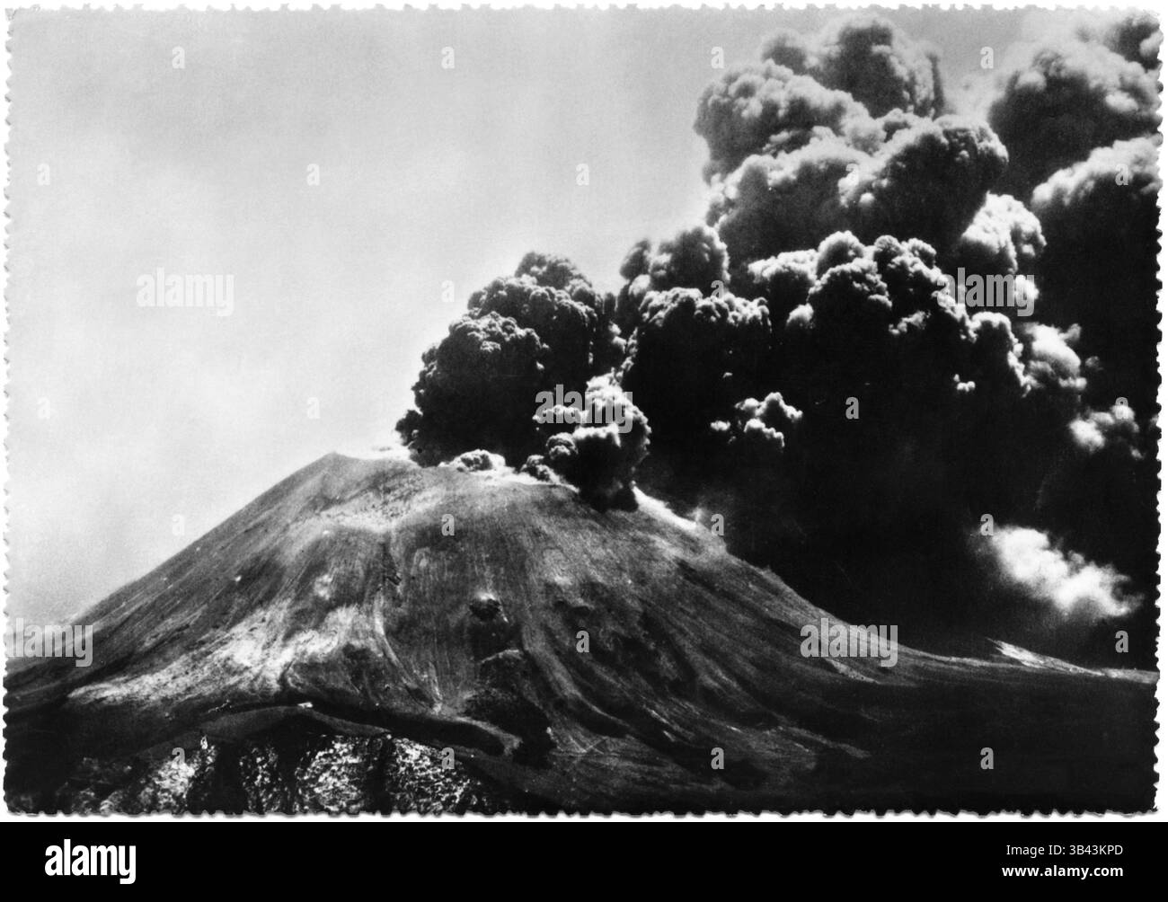 1° maggio 2015 - vulcano, Mt. Vesuvio, eruzione, Italia, storico (immagine di credito: © Glasshouse via ZUMA Wire) Foto Stock