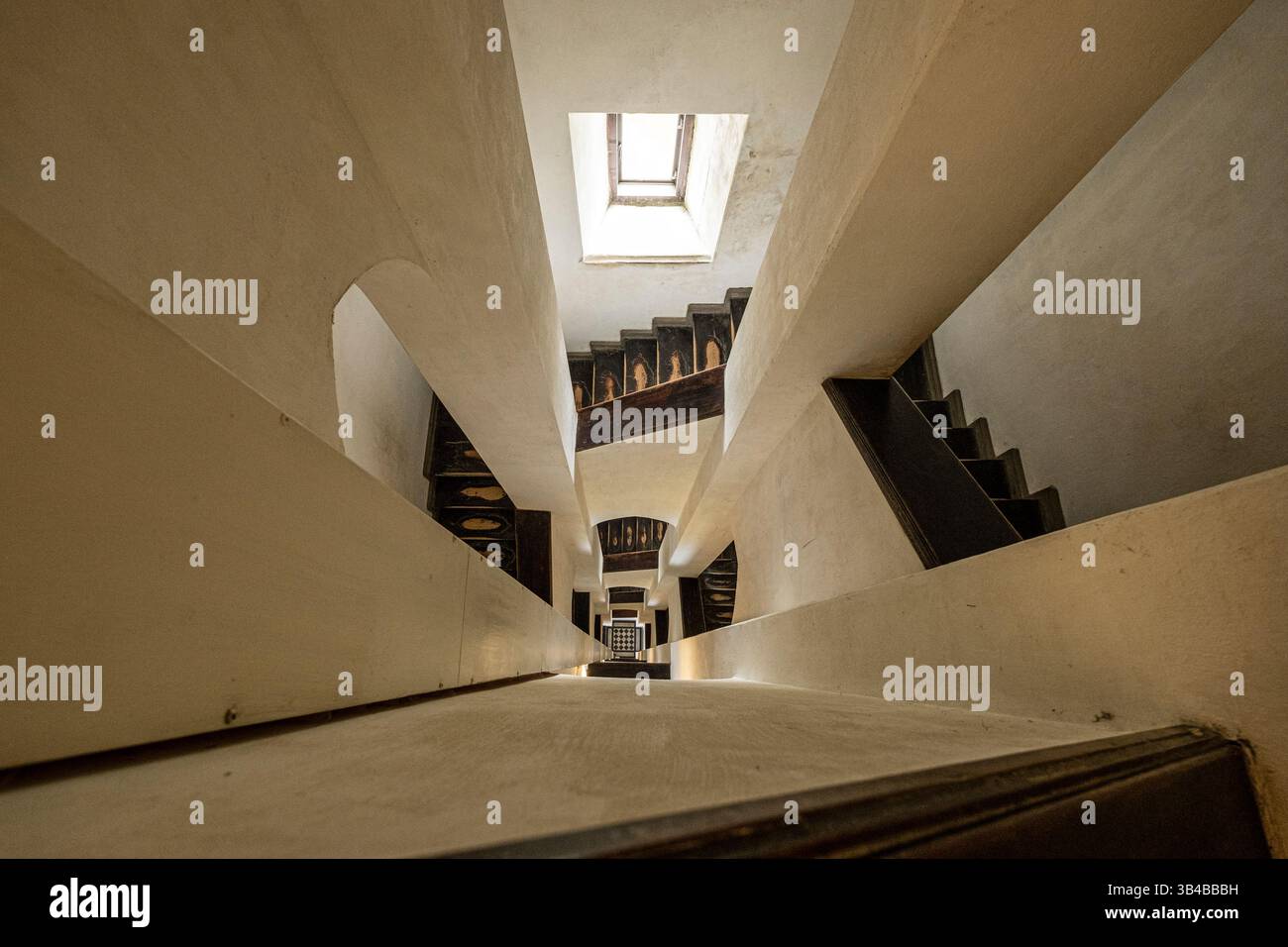 Interno del faro di Blåvandshuk sulla costa occidentale dello Jutland, Danimarca Foto Stock