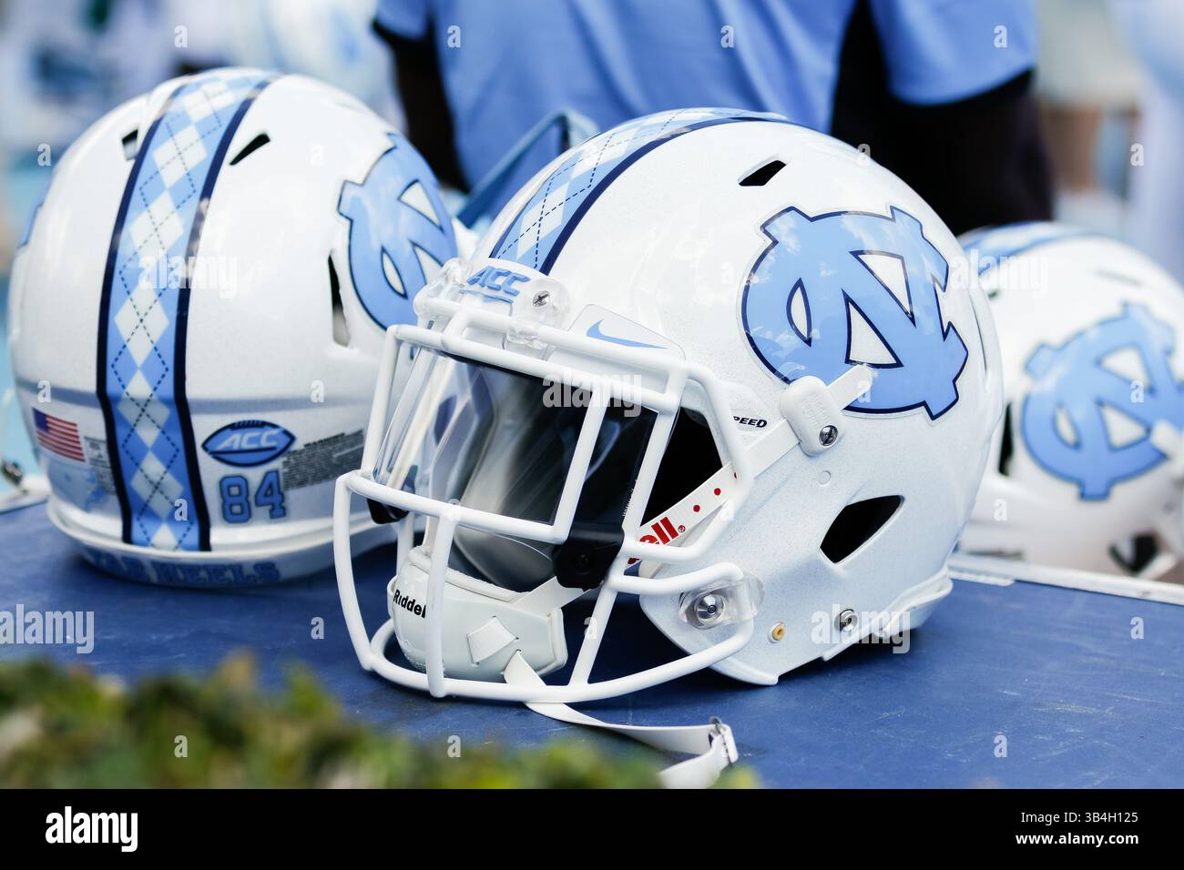 19 settembre 2015: Incontro di calcio NCAA tra i Fighting Illini dell'Illinois e i North Carolina Tarheels al Kenan Memorial Stadium di Chapel Hill, North Carolina. Scott Kinser/CSM(immagine di credito: © Scott Kinser/CSM via ZUMA Wire) Foto Stock