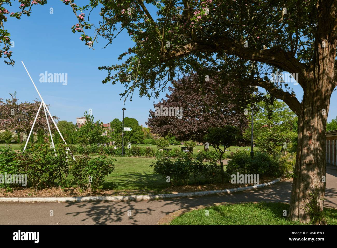 Haggerston Park, Borough of Hackney, Londra Regno Unito, in tarda primavera Foto Stock