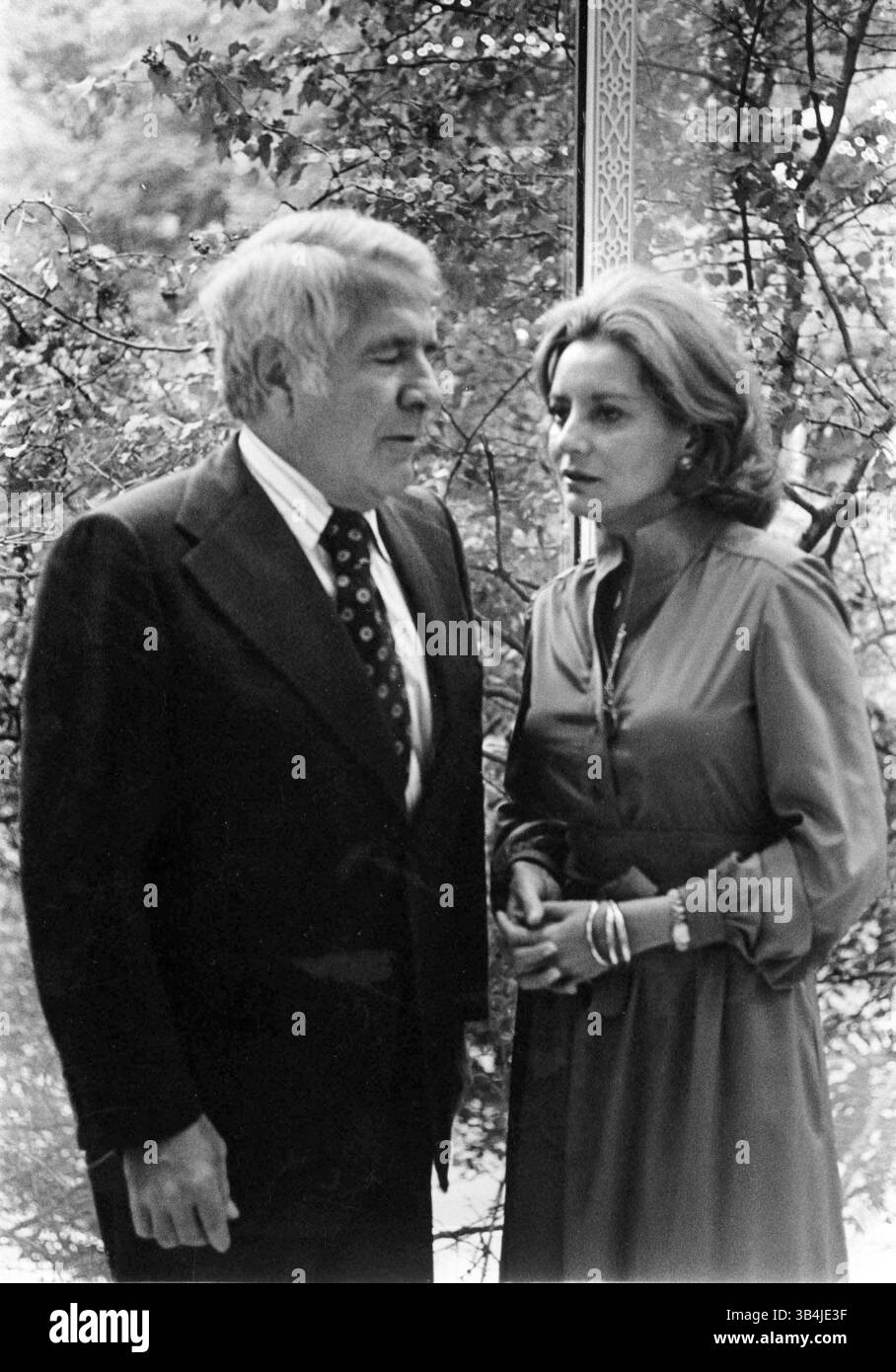 24 MARZO 2008 - BARBARA WALTERS E HARRY REASONER. 09-30-1976. HY SIMON- PHOTOS(immagine di credito: © Globe Photos/ZUMAPRESS.com) Foto Stock