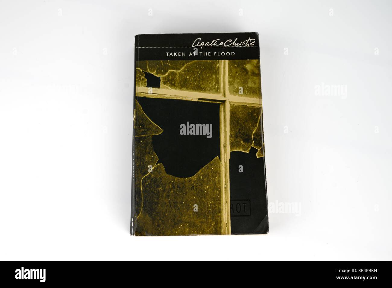 Tratto dal libro The Flood di Agatha Christie – Galles, Regno Unito – 27 aprile 2025 Foto Stock