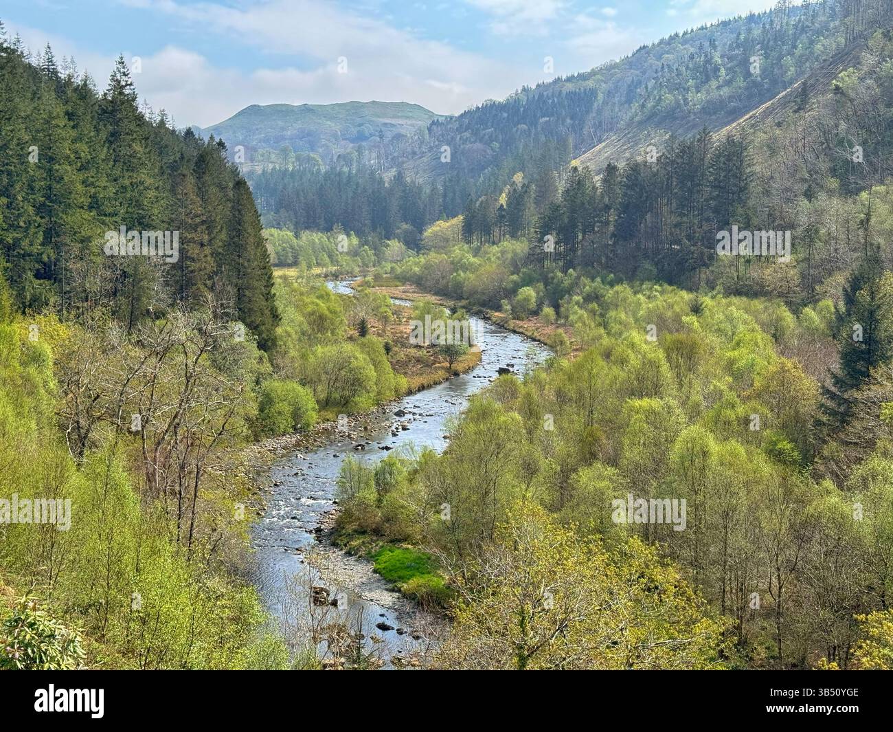 Vista lungo la Ystwyth Valley, Ceredigion, Galles occidentale. Foto Stock