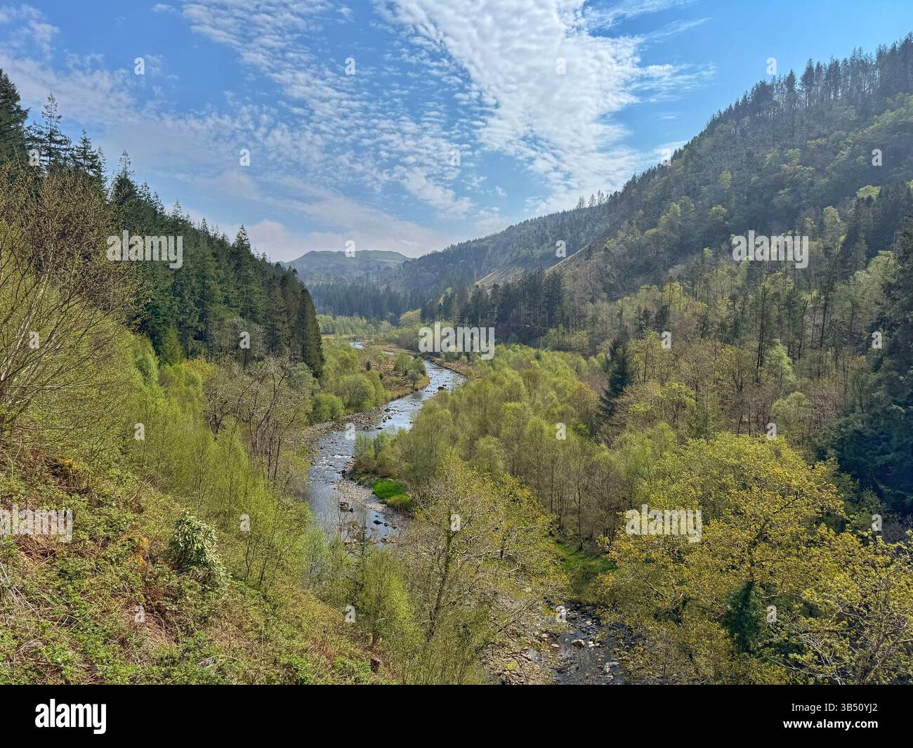 Vista lungo la Ystwyth Valley, Ceredigion, Galles occidentale. Foto Stock