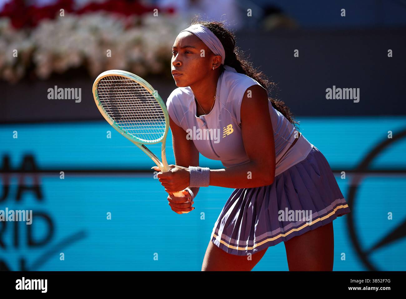 MADRID, SPAGNA - 01 MAGGIO: Coco Gauff degli Stati Uniti contro IgA Swiatek della Polonia durante la semifinale femminile del giorno 10 del mutua Madrid Open a la Caja Magica il 1° maggio 2025 a Madrid, Spagna. (Foto di QSP) Foto Stock