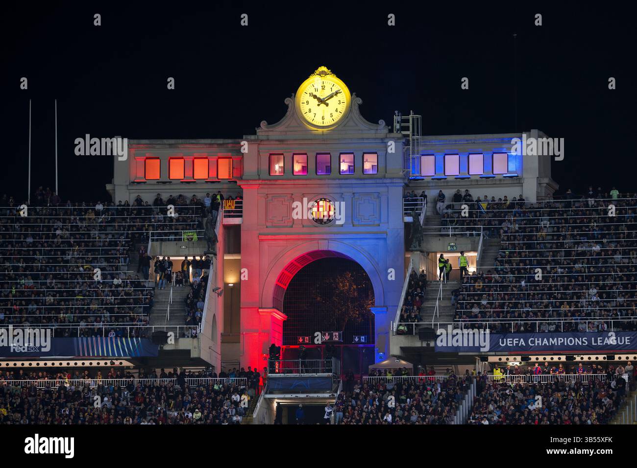 Barcellona, Spagna. 30 aprile 2025. Una visione generale dell'Estadi Olimpic Lluis Companys si vede durante la semifinale di UEFA Champions League 2024/25 partita di calcio di andata tra FC Barcelona e FC Internazionale. Crediti: Nicolò campo/Alamy Live News Foto Stock