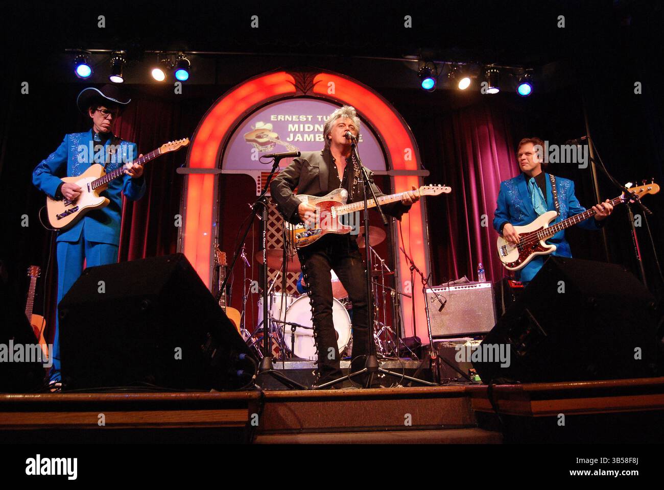 Marty Stuart celebra il suo 50° compleanno con uno spettacolo all'Ernest Tubb record Shops Midnight Jamboree di Nashville, Tennessee. 27 settembre 2008 (immagine di credito: © Aaron Crisler/ZUMA Press Wire) Foto Stock