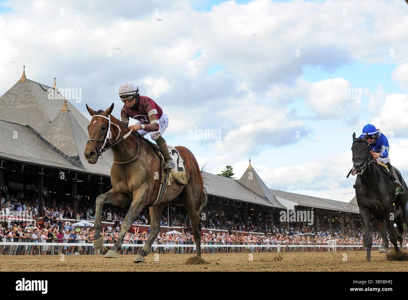 30 luglio 2022, Saratoga Springs, NY, Stati Uniti: 30 luglio, 2022: l'epicentro #2, guidato da Joel Rosarior vince la Jim Dandy Stakes Day al Saratoga Race Course di Saratoga Springs, NY. il 30 luglio 2022. Gary Johnson/Eclipse Sportswire/CSM (Credit Image: © Gary Johnson/CSM via ZUMA Press Wire) Foto Stock