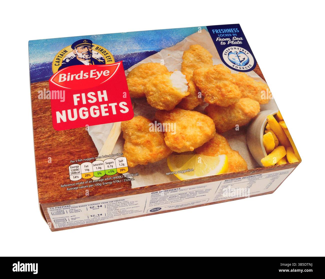 Pepite di pesce surgelate Birds Eye fatte con merluzzo dell'Alaska in una confezione da 490 g. Foto Stock
