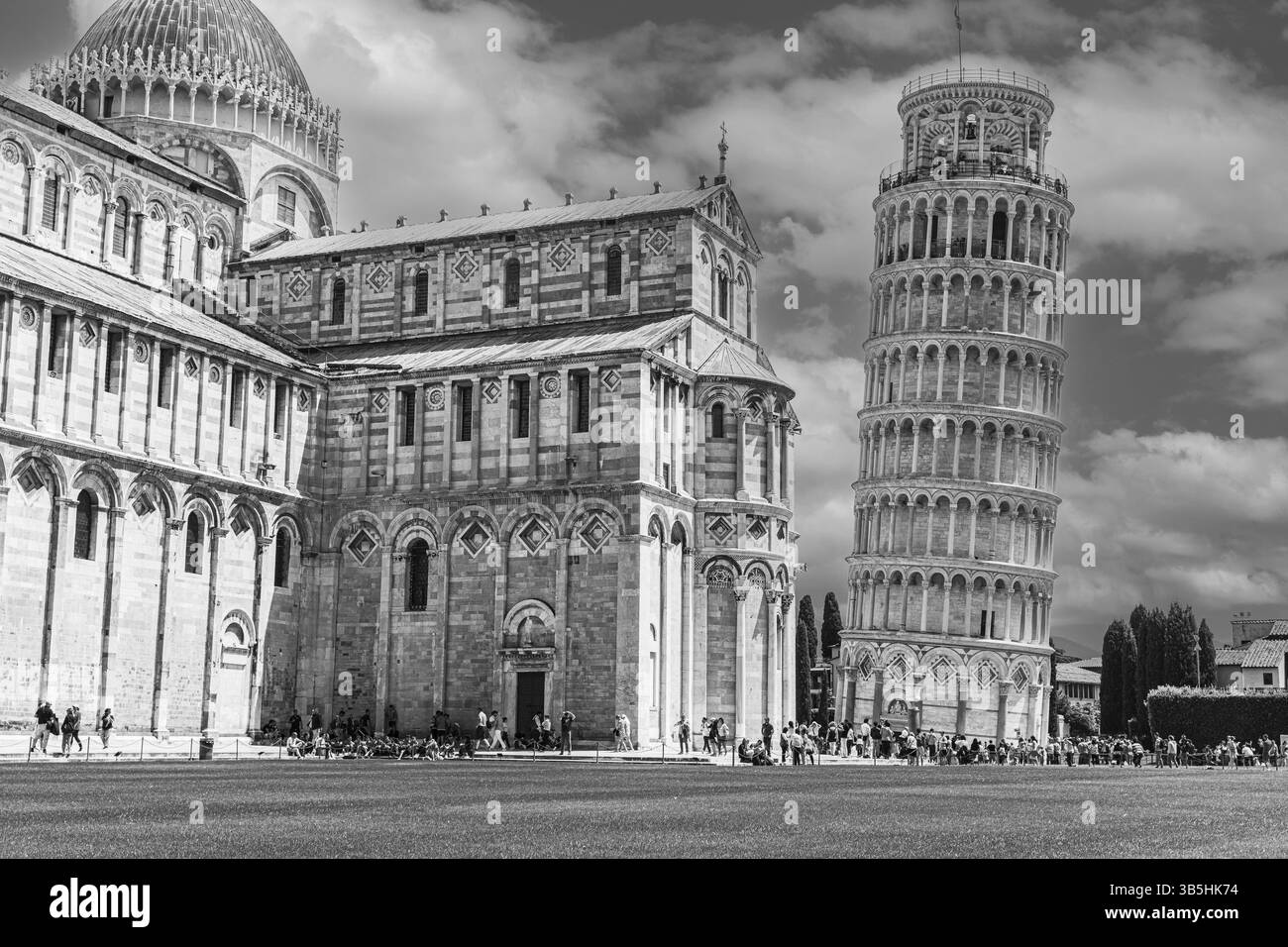 La Cattedrale di Santa Maria Assunta e la Torre Pendente, fotografia in bianco e nero, Pisa, Toscana, Italia, Europa Foto Stock