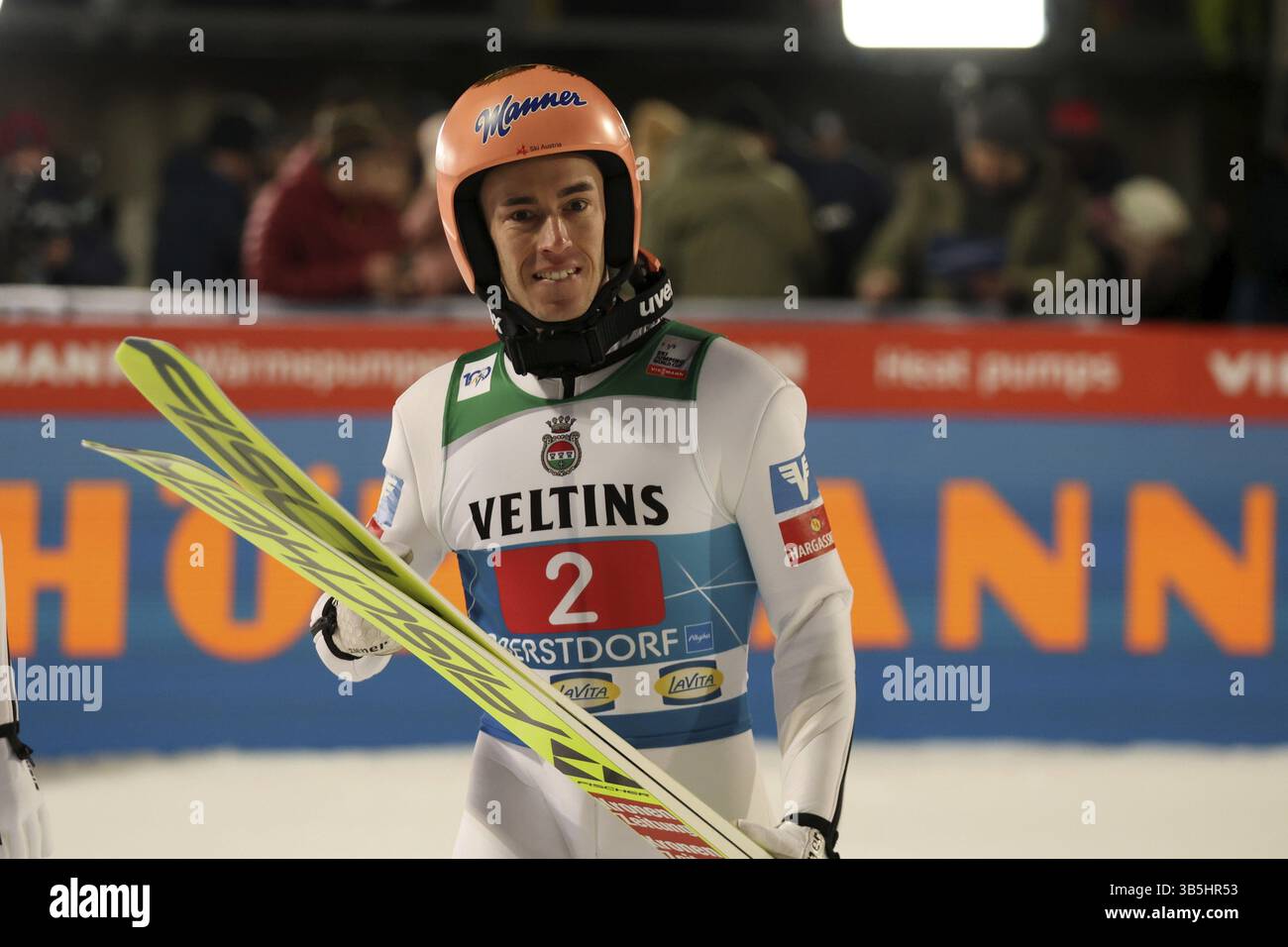 Stefan Kraft (Austria / AUT) alla gara di apertura del 73° Torneo Four Hills Oberstdorf, Oberstdorf, Germania / Germania Foto Stock
