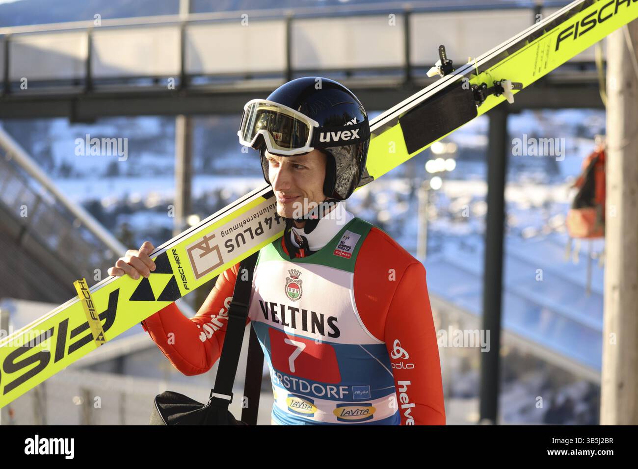 Gregor Deschwanden (Svizzera/sui) alla gara di apertura del 73° Torneo Four Hills Oberstdorf, Oberstdorf, Germania / Germania Foto Stock