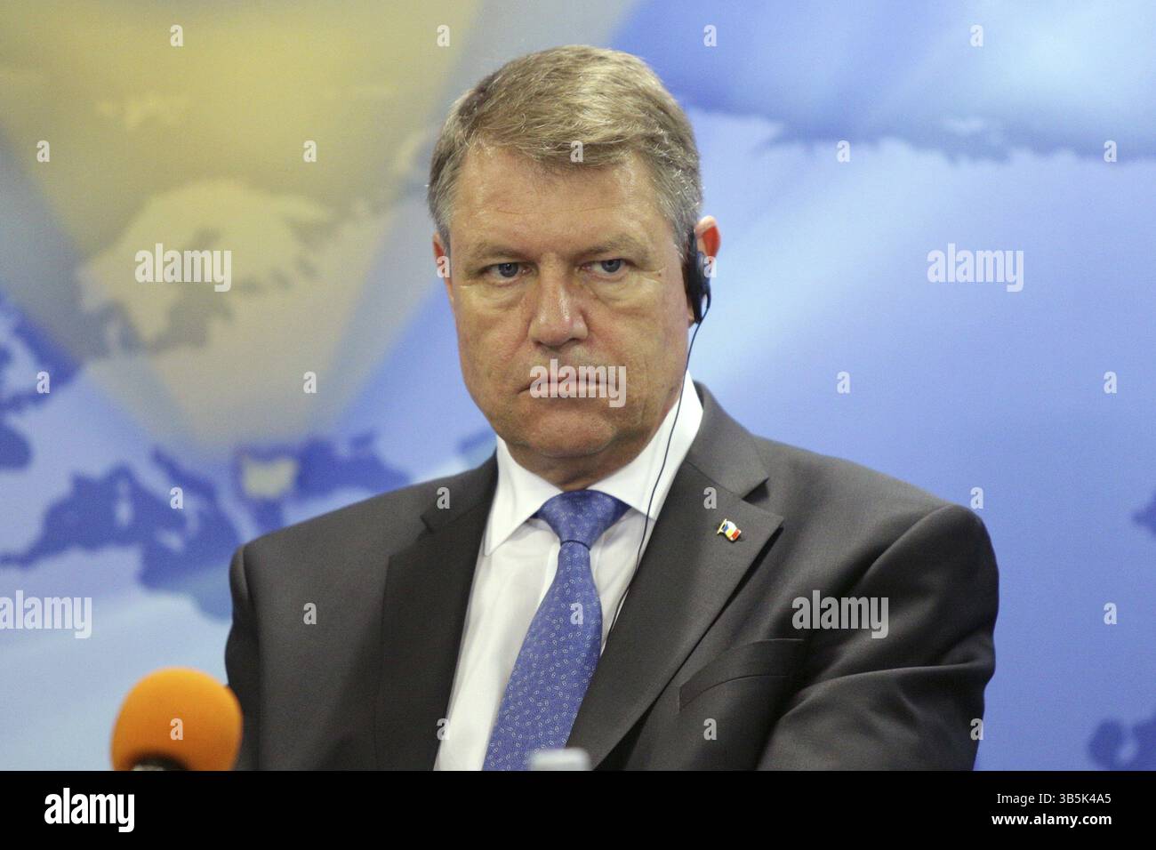 Sofia, Bulgaria - 15 giugno 2016: Il presidente della Romania Klaus Iohannis partecipa a una conferenza stampa a Sofia durante i suoi due giorni ufficiali Foto Stock