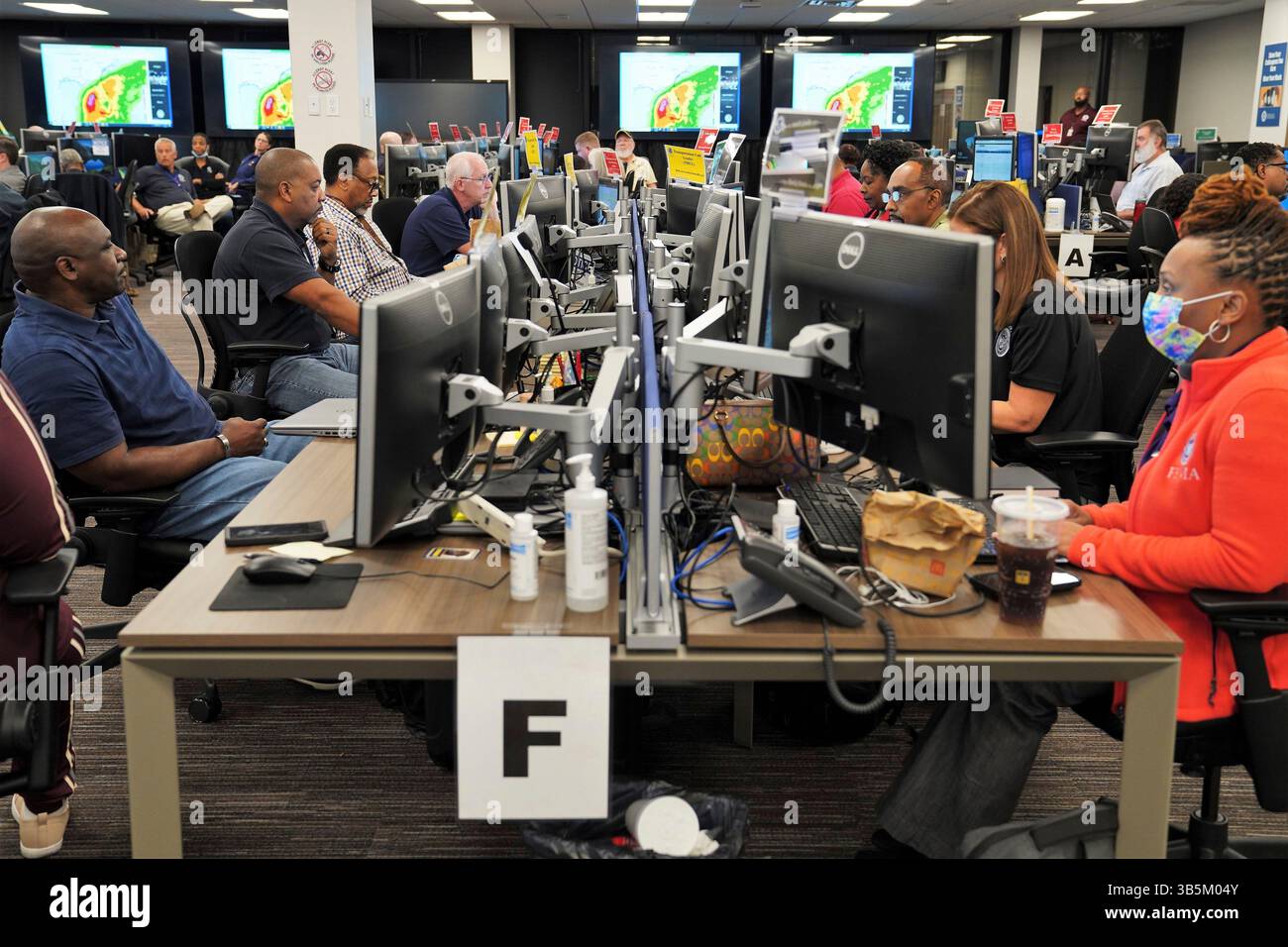 27 settembre 2022, Atlanta, GA, Stati Uniti: Il Centro di coordinamento della risposta regionale della regione FEMA 4 inizia le operazioni complete in preparazione dell'uragano Ian che dovrebbe colpire la costa occidentale della Florida come una tempesta catastrofica di categoria 4, il 27 settembre 2022 ad Atlanta, Georgia. (Immagine di credito: © Dominick del Vecchio/FEMA/Planet Pix via ZUMA Press Wire) Foto Stock