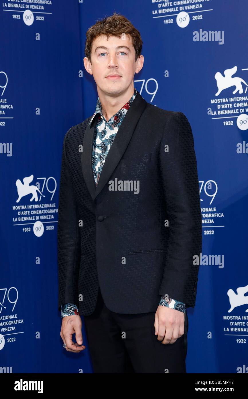 1 settembre 2022, Venezia, Italia: Alex Sharp posa al fotocall di "Living" durante la 79° Mostra Internazionale d'Arte cinematografica di Venezia al Palazzo del Casino sul Lido di Venezia, Italia, il 1° settembre 2022. Foto: Alec Michael (immagine di credito: © Alec Michael via ZUMA Press) Foto Stock