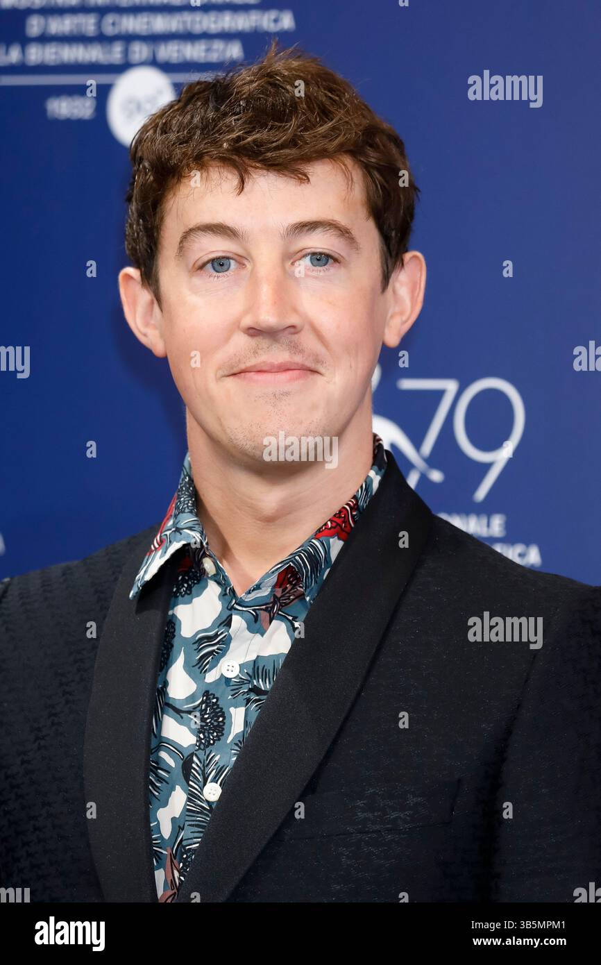1 settembre 2022, Venezia, Italia: Alex Sharp posa al fotocall di "Living" durante la 79° Mostra Internazionale d'Arte cinematografica di Venezia al Palazzo del Casino sul Lido di Venezia, Italia, il 1° settembre 2022. Foto: Alec Michael (immagine di credito: © Alec Michael via ZUMA Press) Foto Stock