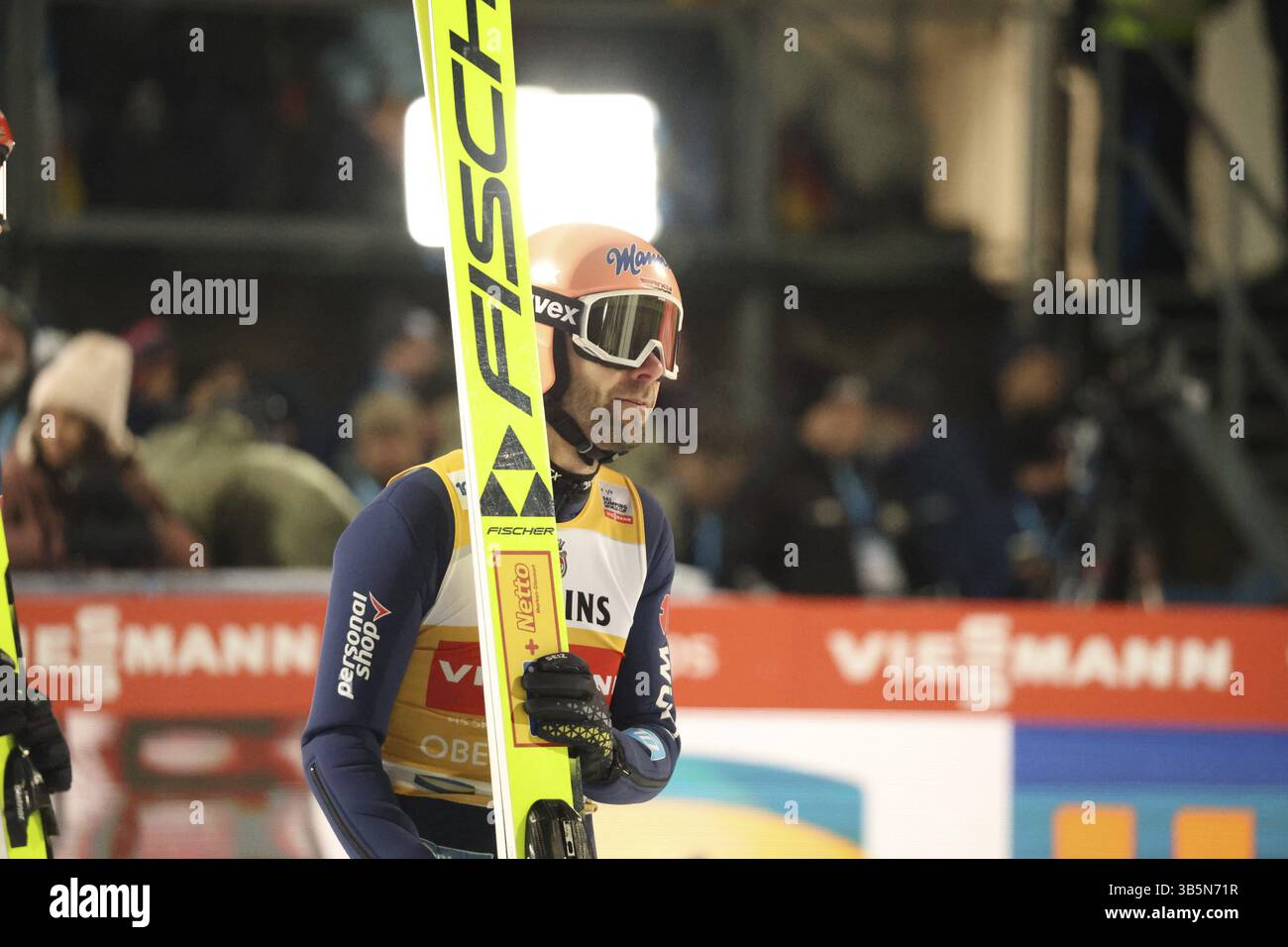 Pio Paschke (SC Kiefersfelden) alla gara di apertura del 73° Torneo Four Hills Oberstdorf, Oberstdorf, Germania / Germania Foto Stock