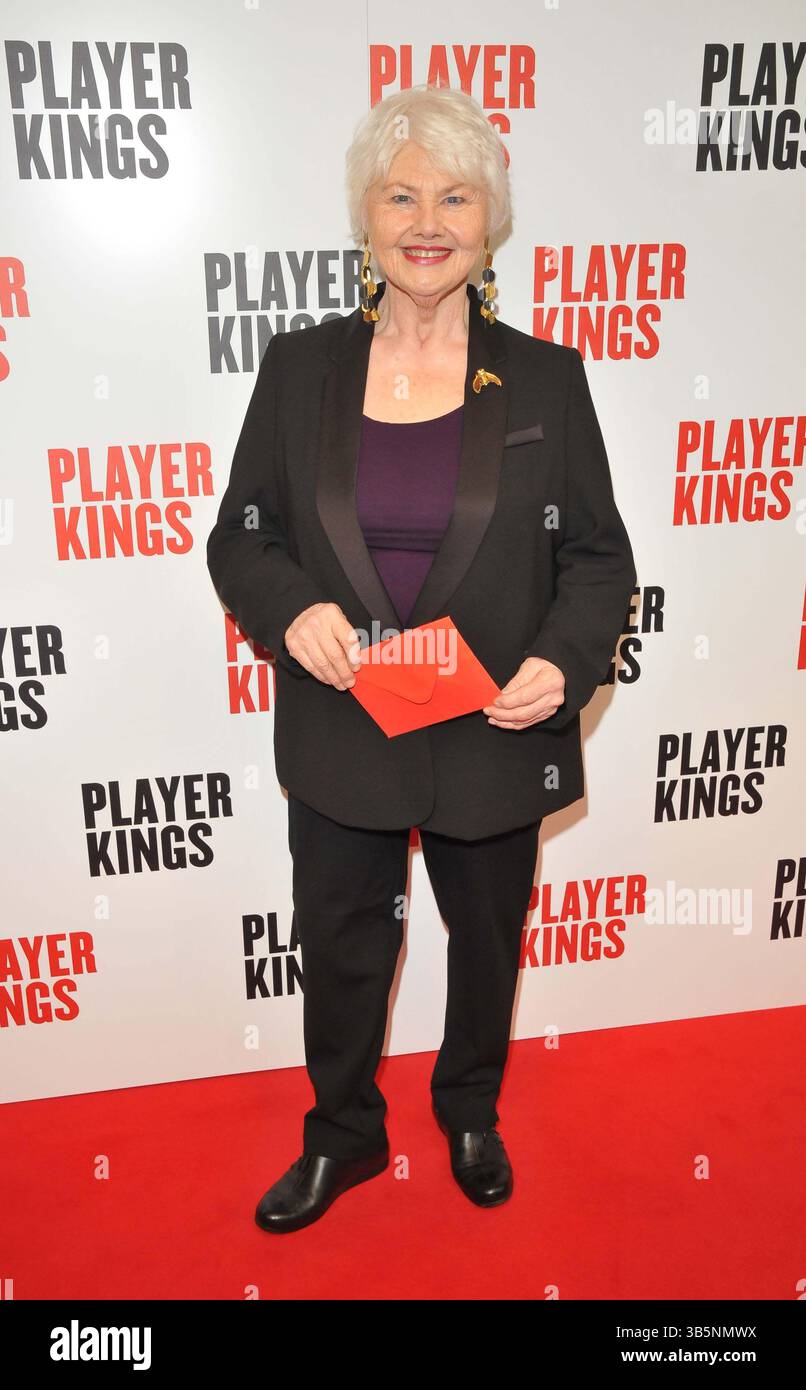 Annette Badland alla serata stampa "Player Kings", Noel Coward Theatre, St Martin's Lane, giovedì 11 aprile 2024 a Londra, Inghilterra, Regno Unito. CAP/CAN ©CAN/Capital Pictures Foto Stock