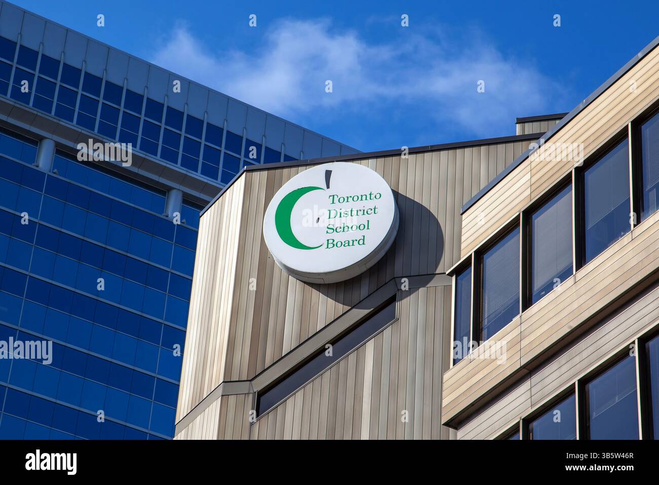 Il Toronto District School Board (TDSB) firma sul quartier generale di Toronto. Foto Stock