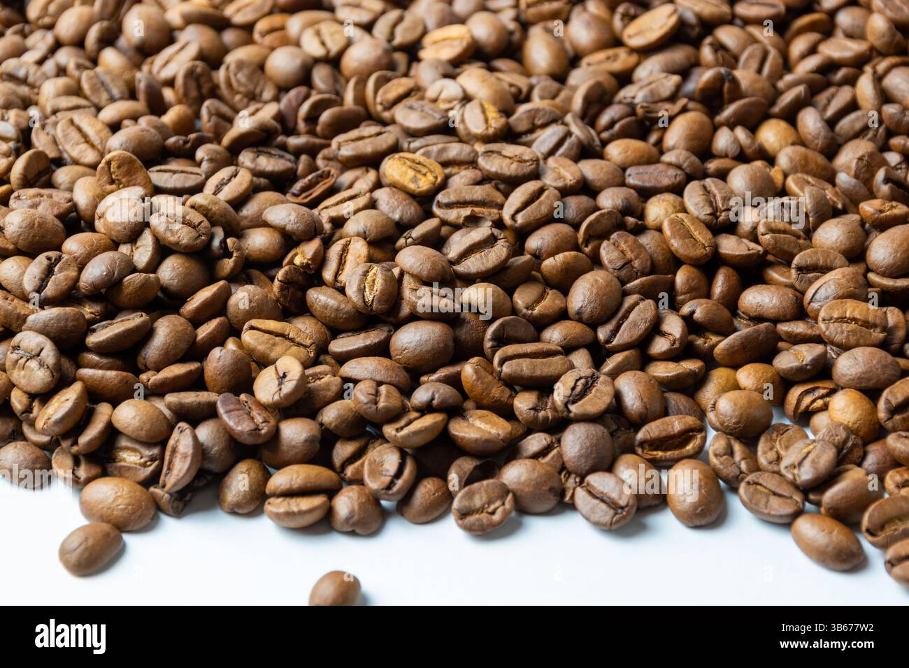 Chicchi di caffè tostati Foto Stock